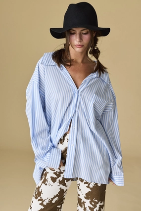 Luna Oversized Stripe Shirt - Blue Tagless Labeling