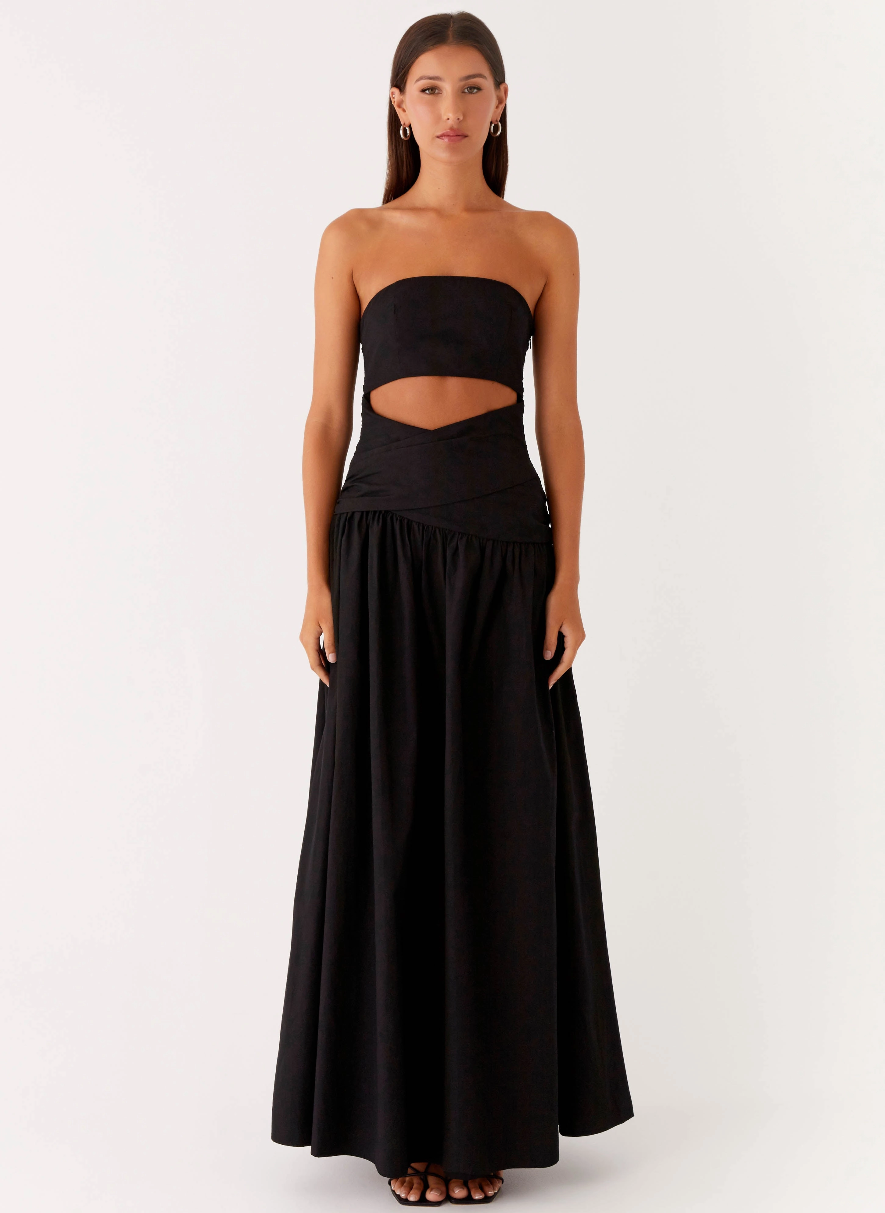 Sleek And Stylish Padded Layer Lumen Maxi Dress - Black