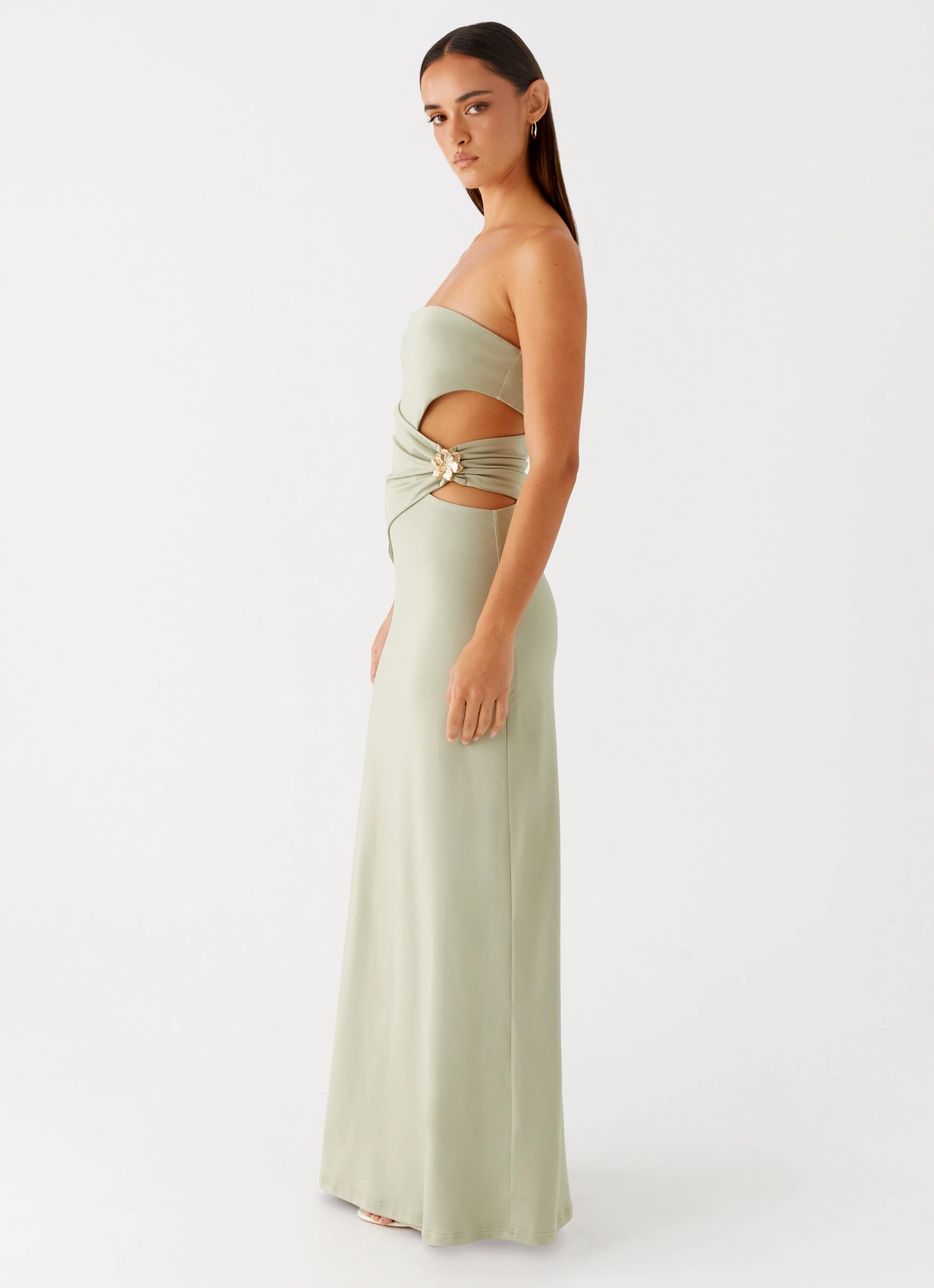 Anetta Maxi Dress - Sage soft look Refined Vibe
