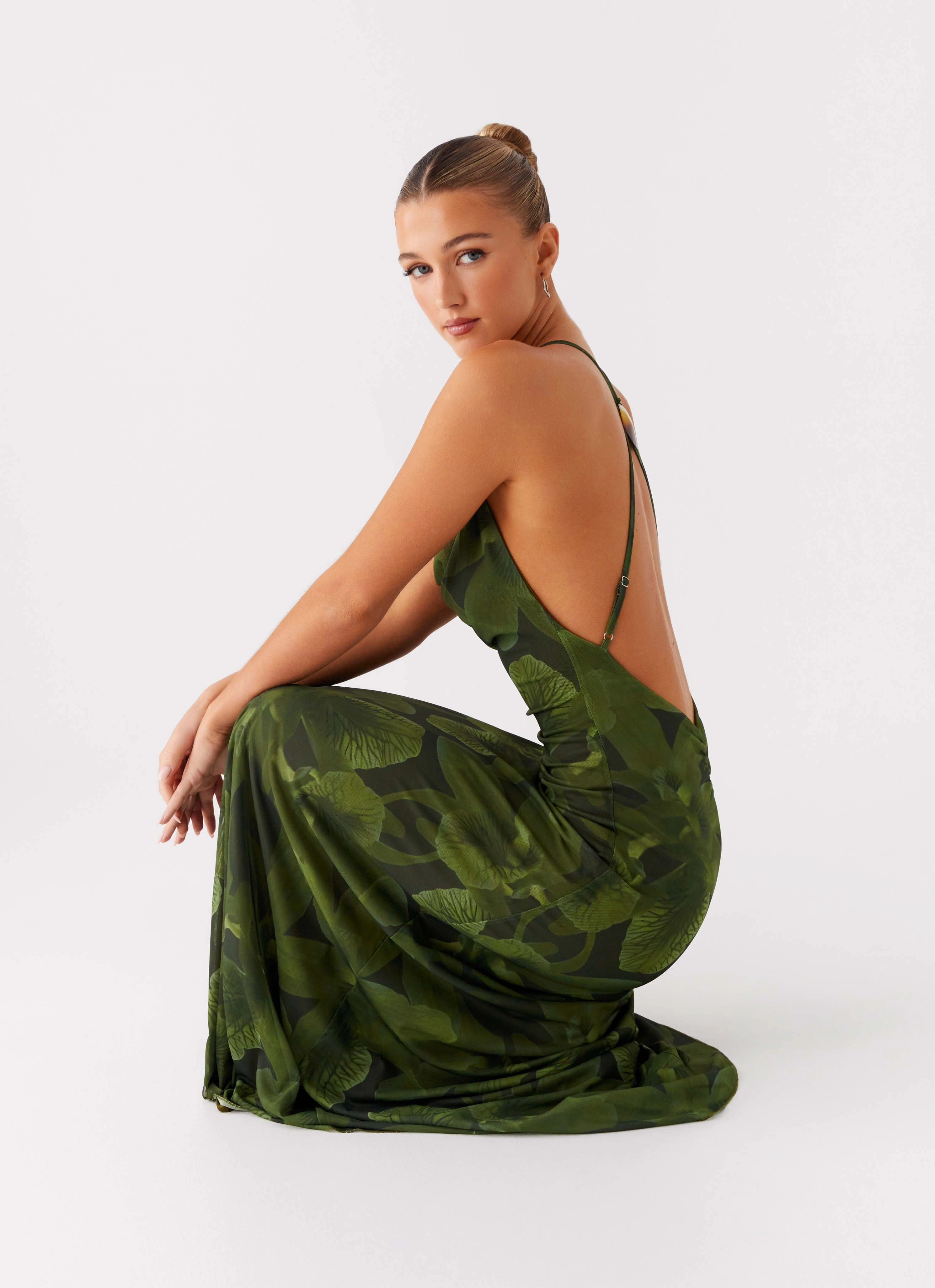 Dahliana Maxi Dress - Tropic Floral Hiking Outerwear