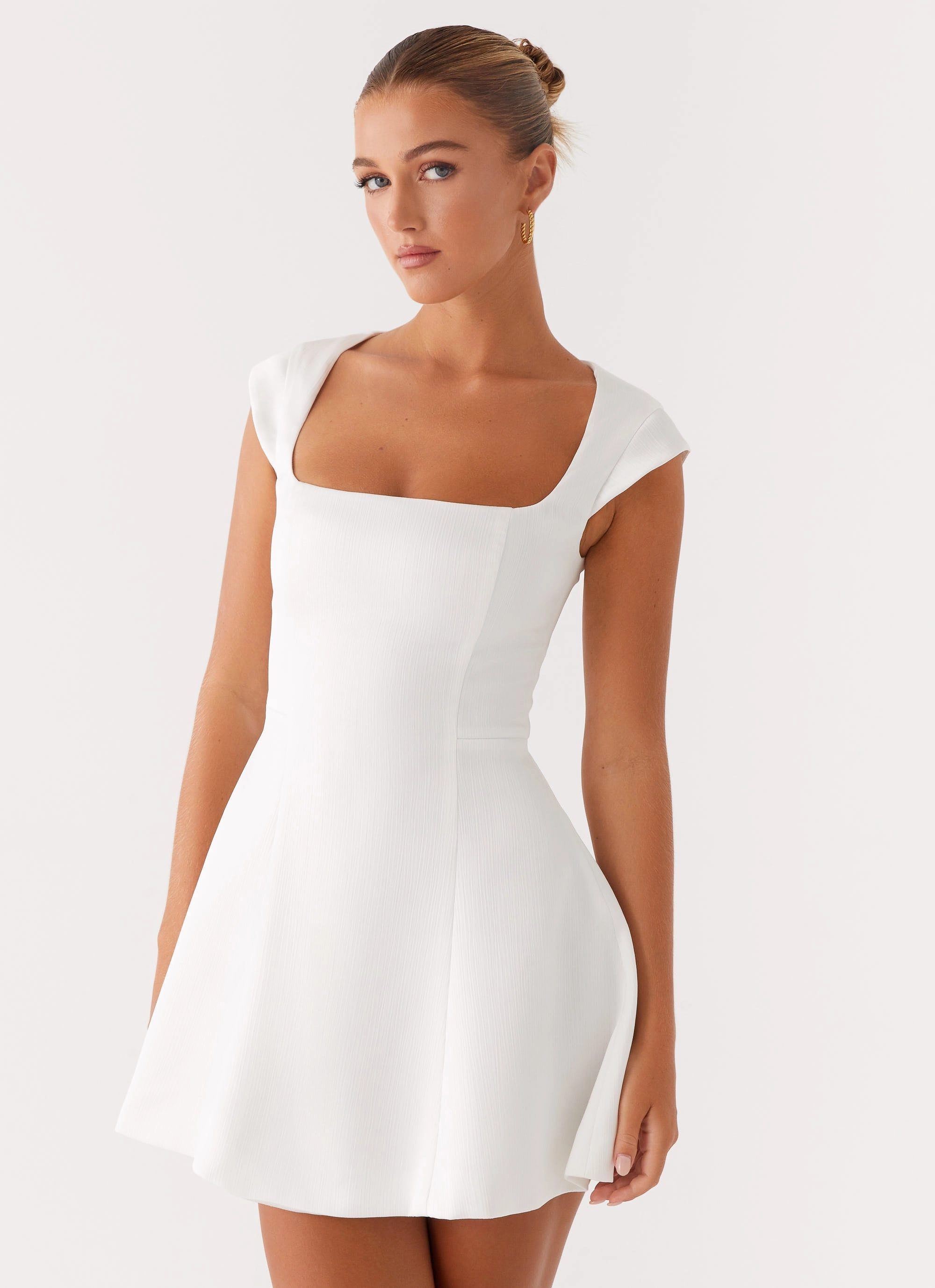 Maryjane Mini Dress - White Trendy Comfort