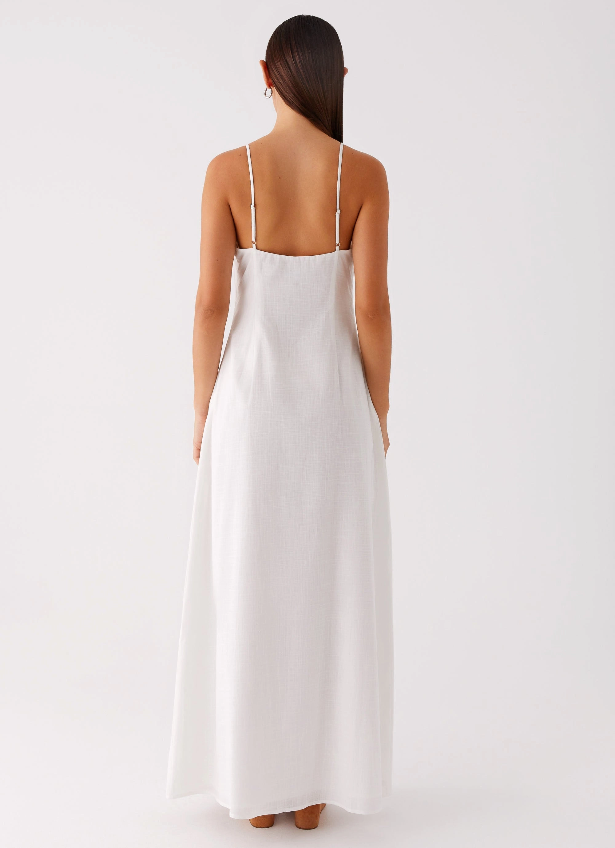 Madeleine Scoop Neck Maxi Dress - Off White Shine Dressy Smart Silhouette