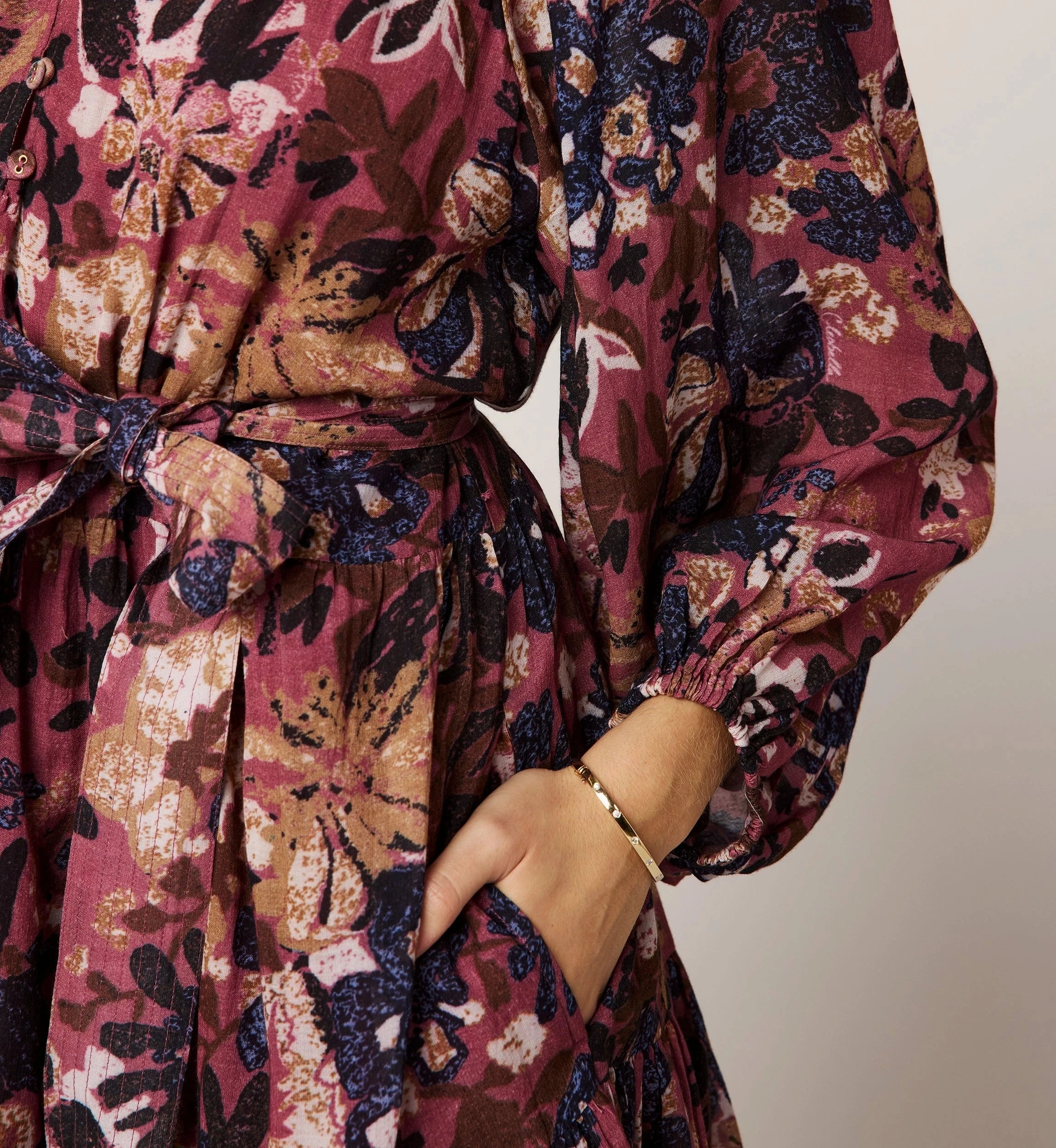 Elvia Mini Dress | Bergamo Light Bow SoftTouchTexture