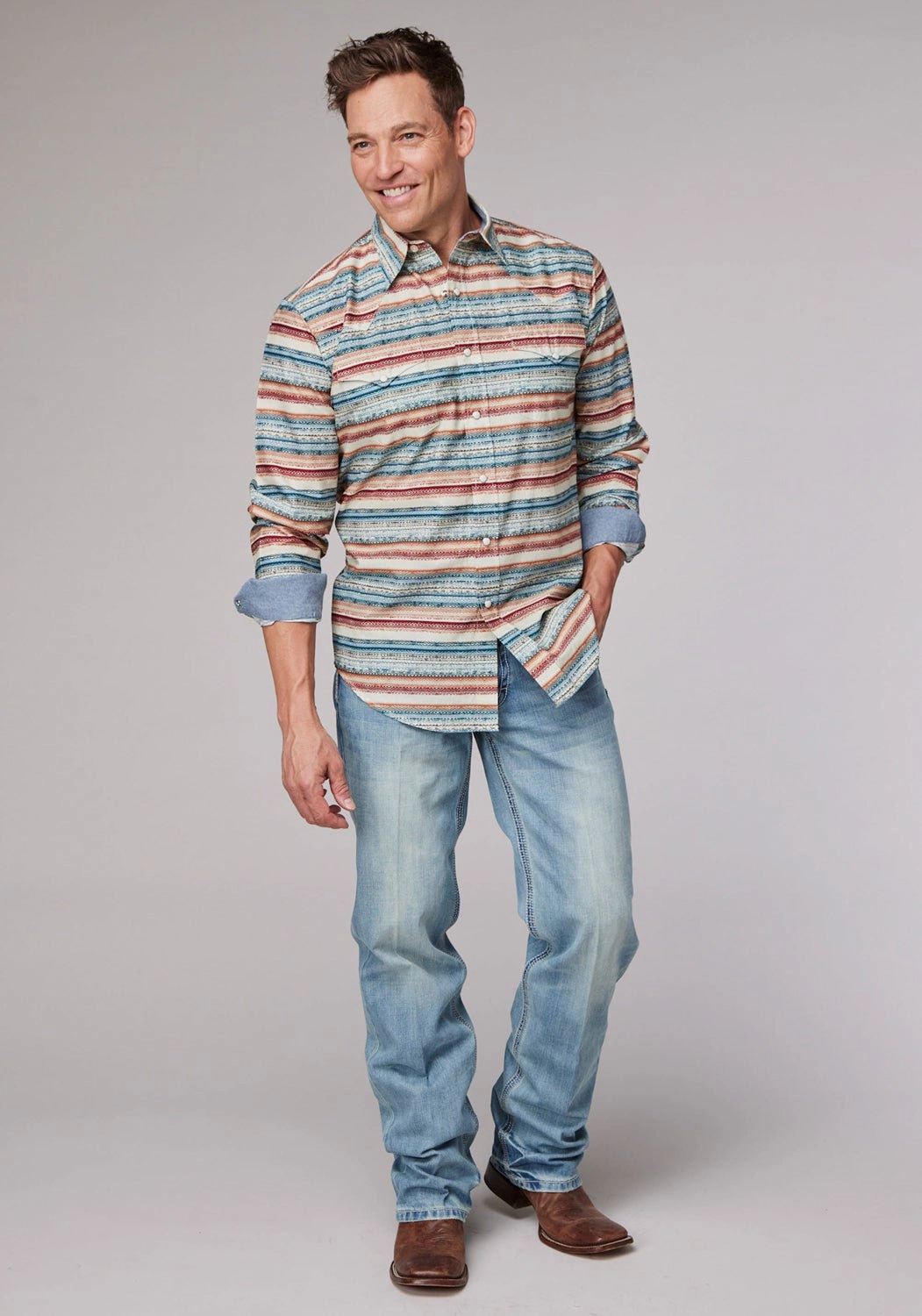 Slim Silhouette Versatile Layering Piece Roper Mens 2007 Distressed Aztec Cream 100% Cotton L/S Shirt