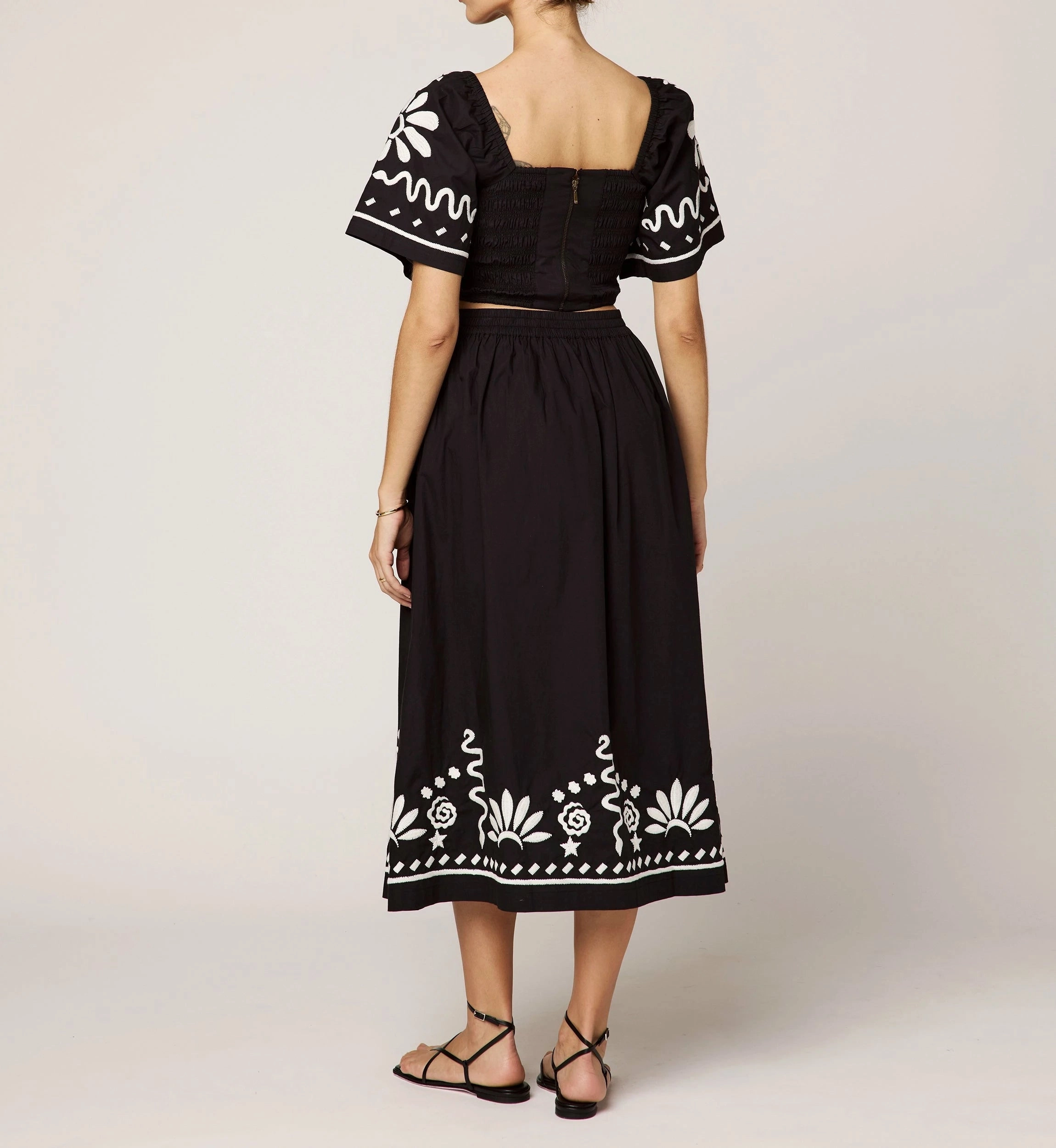 Minka Top | Black/Ivory YarnDye Technique