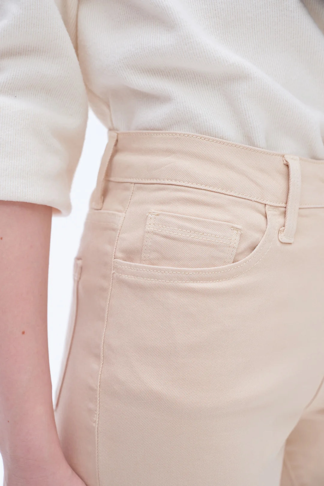 High Rise Wide Leg Denim Jeans Abrasion Resistant Material NonChafingLegs