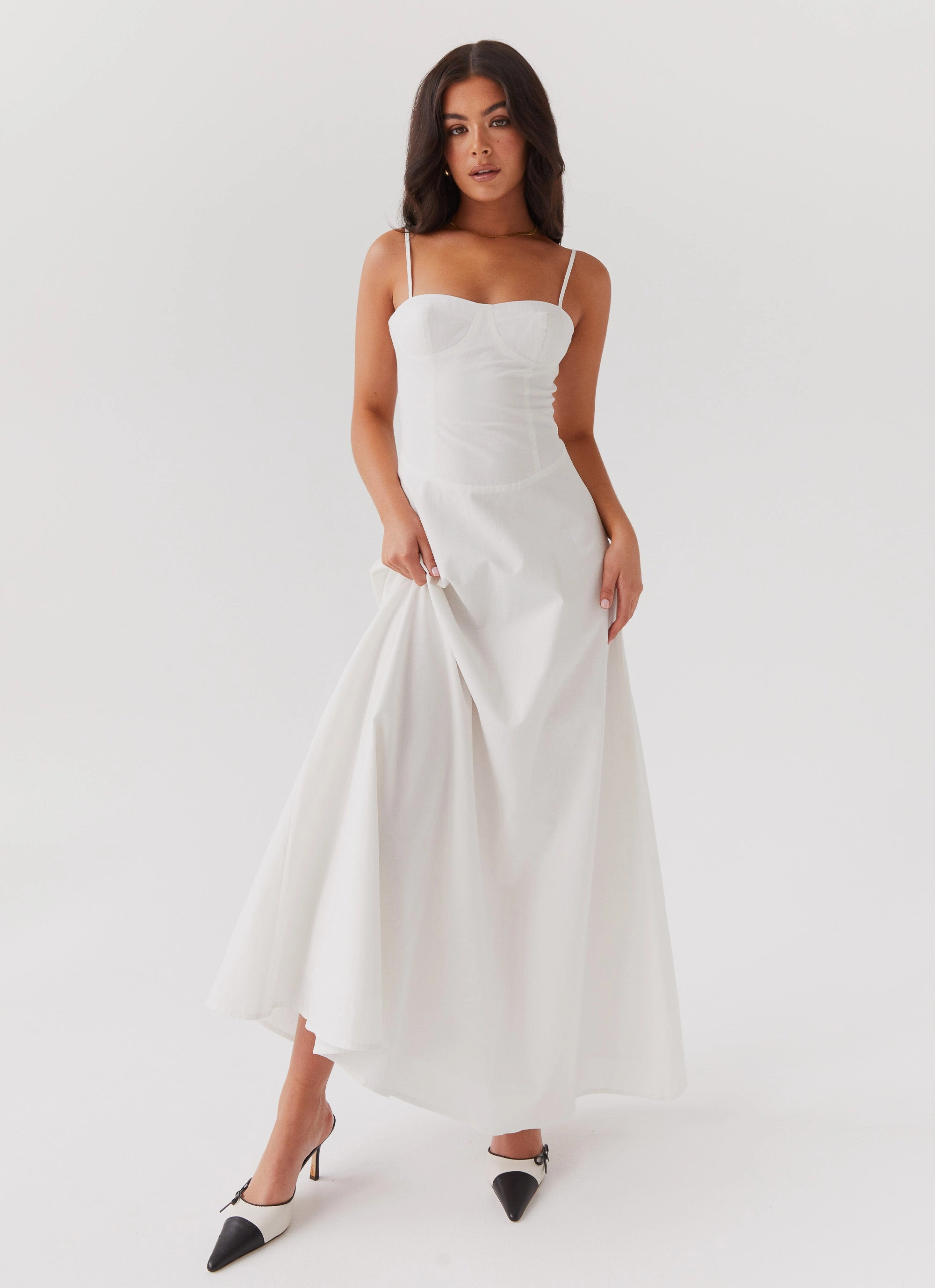 Angelina Linen Maxi Dress - White Eye Catching