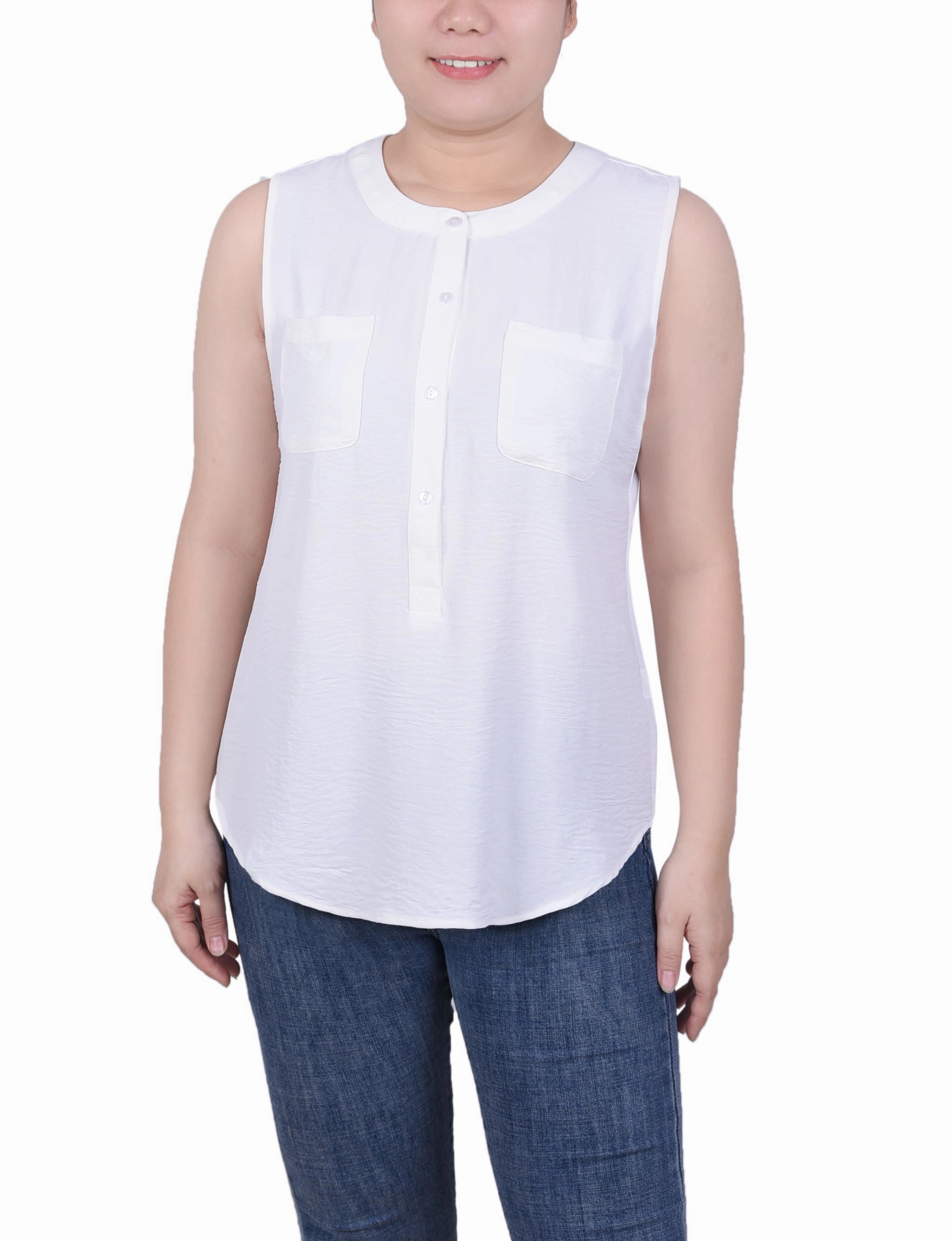 Petite Sleeveless Air Flow Blouse NonChafing Fabric