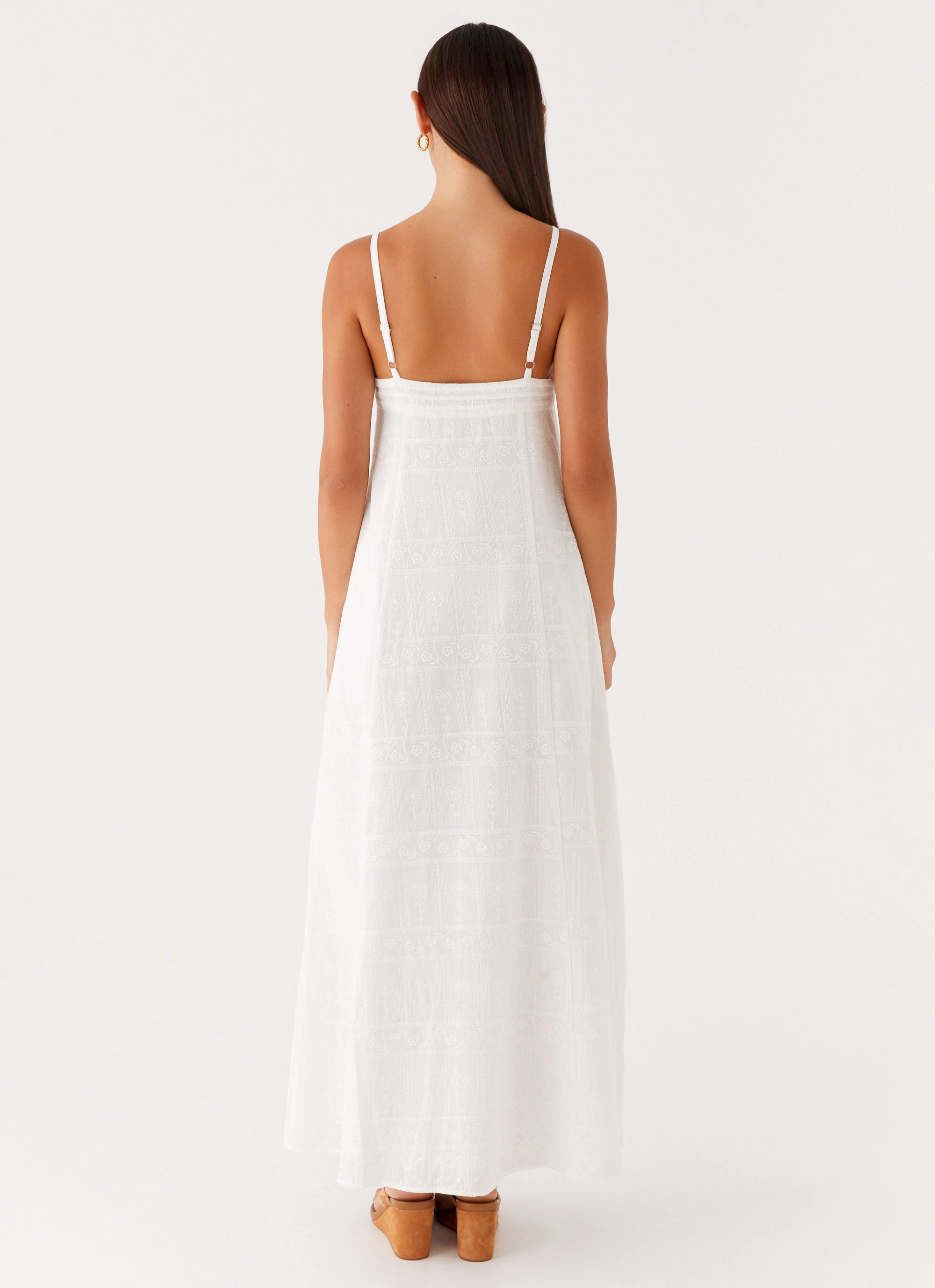 Cole Maxi Dress - White Weekend Favorite Minimal Aesthetic