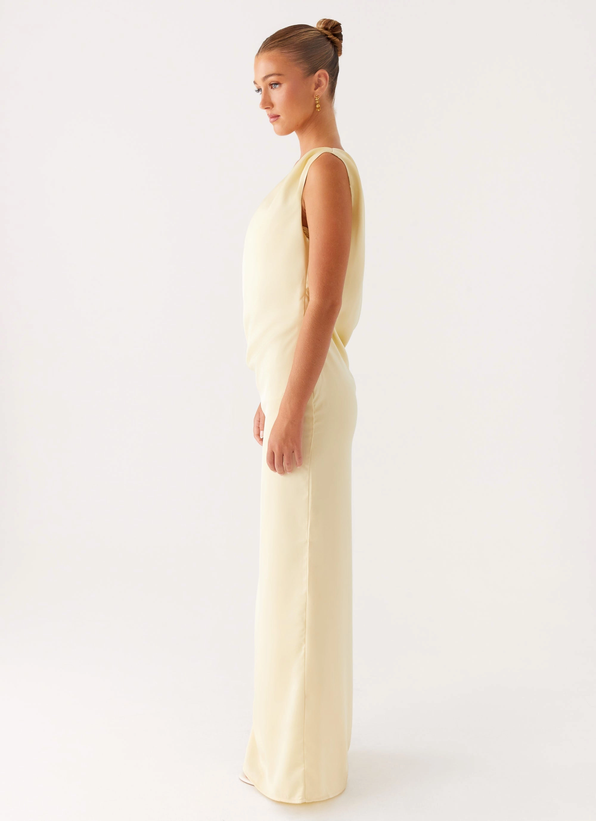 Perfectly Fitted Layered-Sleeve Cooper Maxi Dress - Yellow