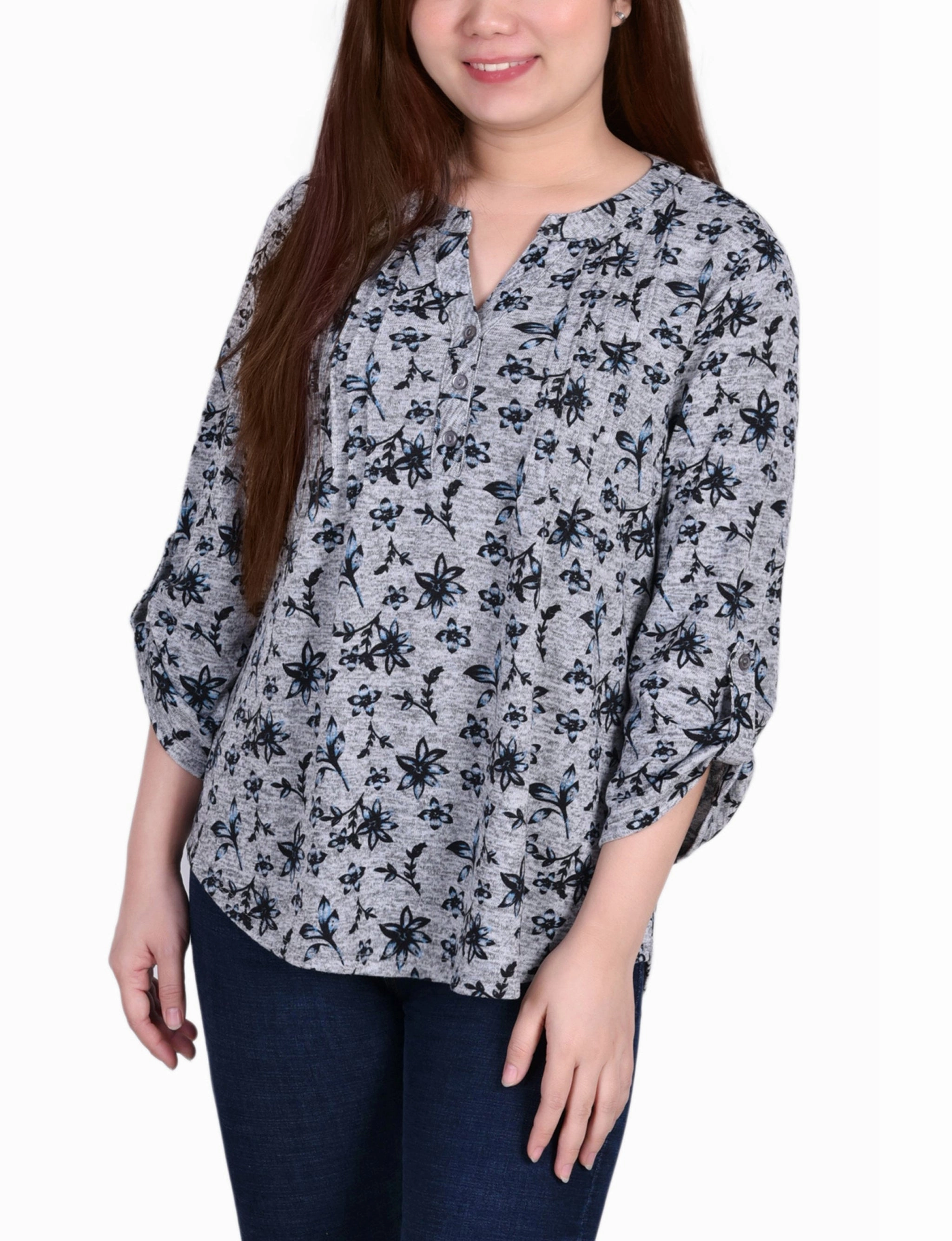 LightweightTexture FrayResistant Fabric Petite 3/4 Roll Sleeve Top