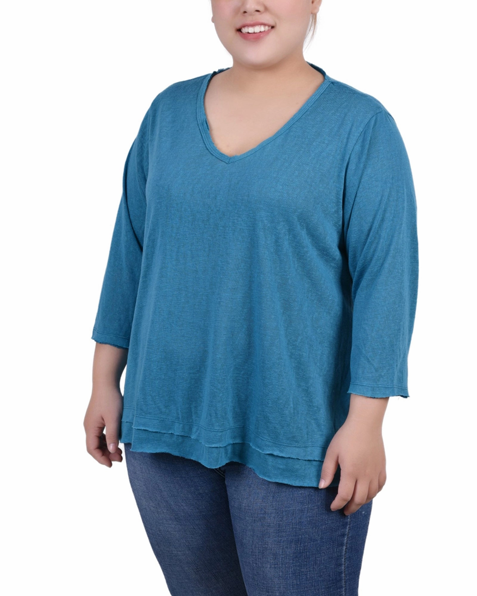 TearResistantFabric Sculpted Form Plus Size 3/4 Sleeve V Neck Top