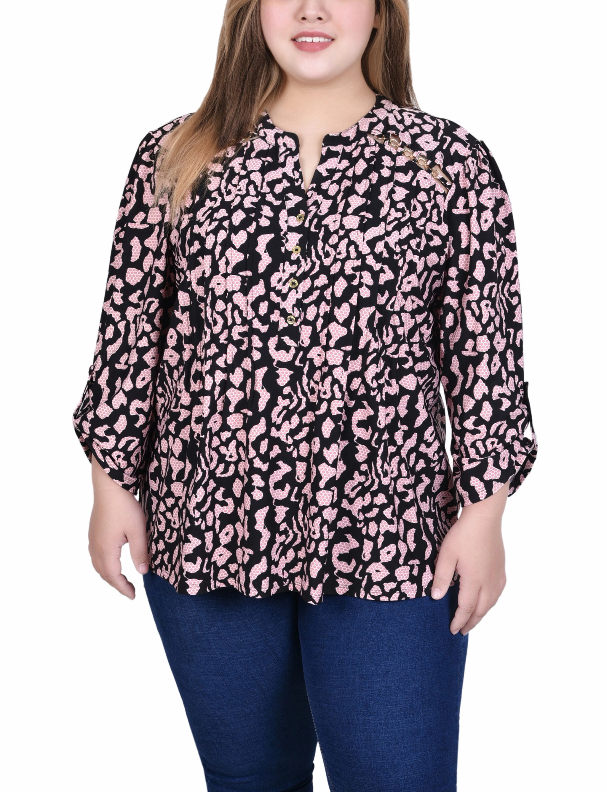 Plus Size Long Sleeve Pintuck Front Top With Chain Details Temperature Regulating Fabric
