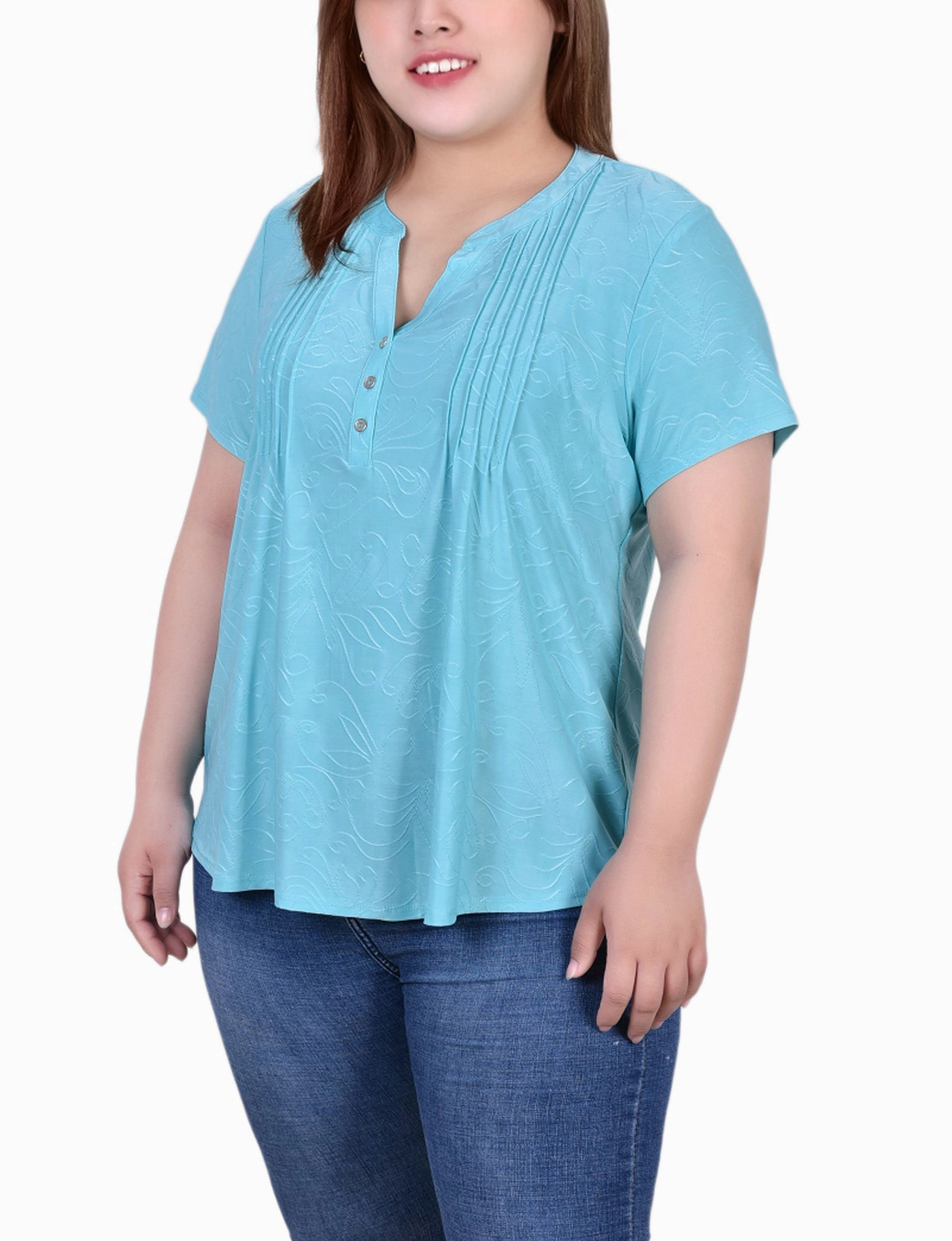 Plus Size Short Sleeve Y Neck Jacquard Knit Top All Gender