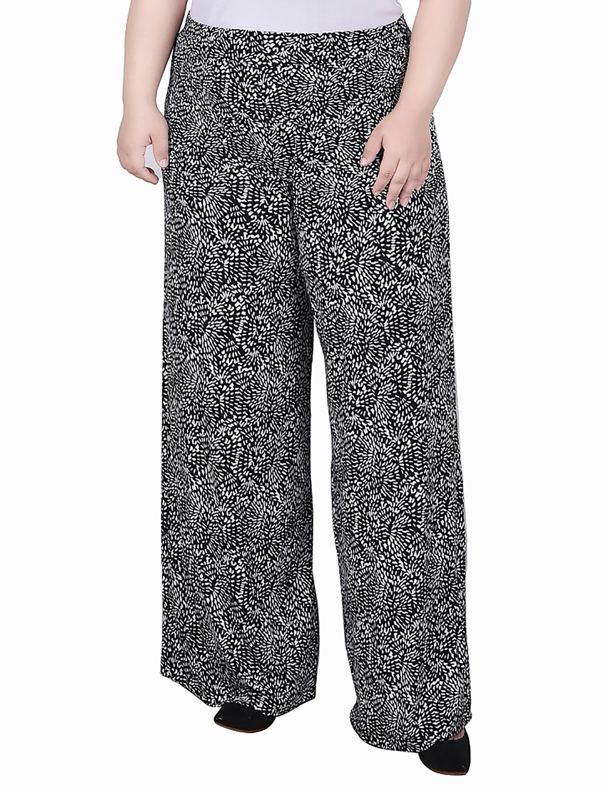 Structured fabric Plus Size Wide Leg Pull On Pant