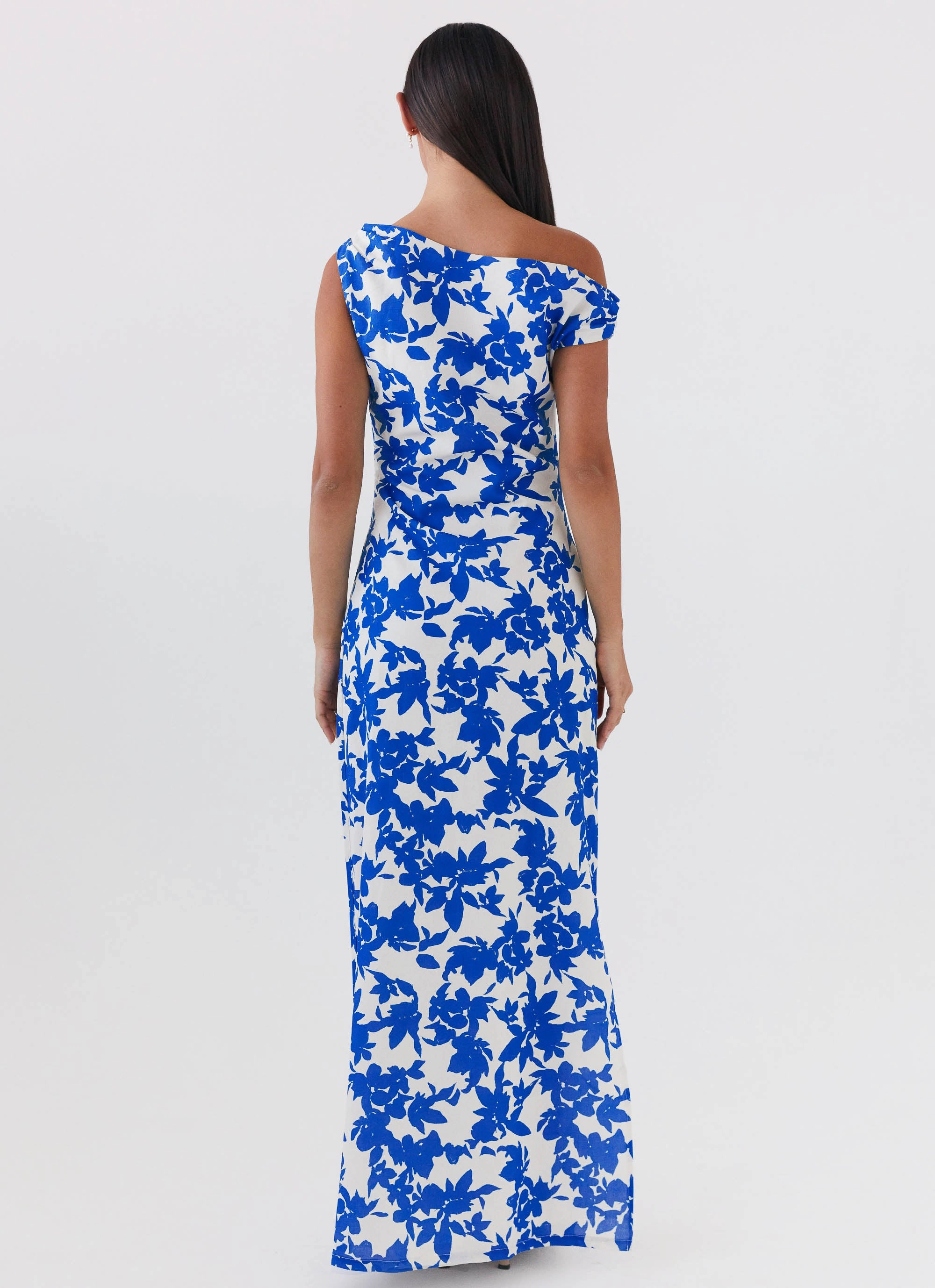 Cool Motion Calm Silhouette Pyper Off Shoulder Maxi Dress - Blue Floral