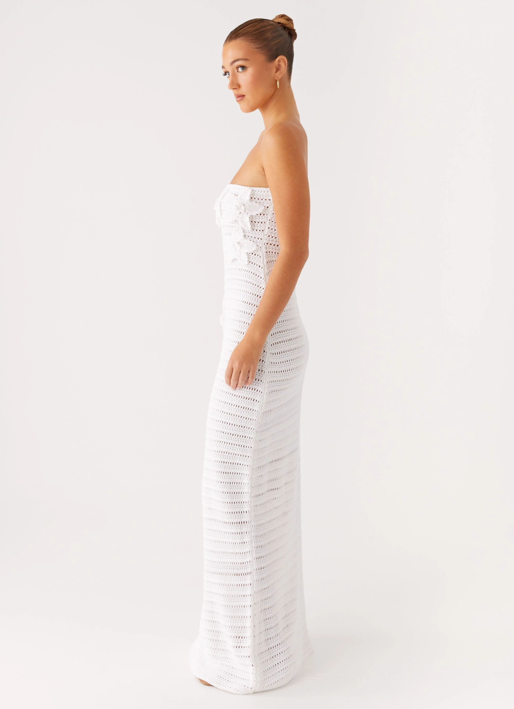 Urban Minimalism Back Glow Diaz Crochet Maxi Dress - White