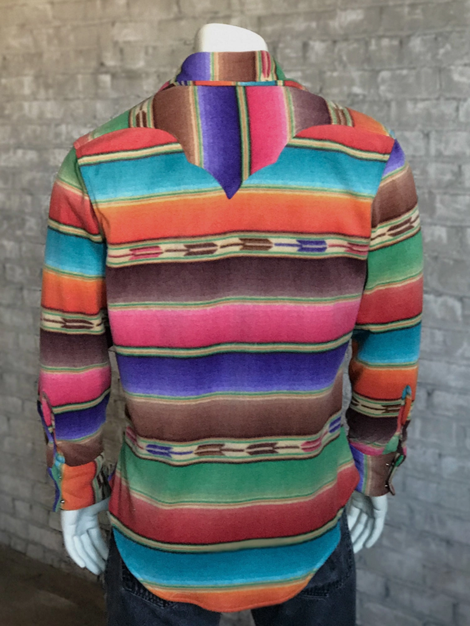 Gym Appropriate Versatile Layering Rockmount Mens Multi-Color Fleece Native Pattern Fleece Stripe L/S Shirt