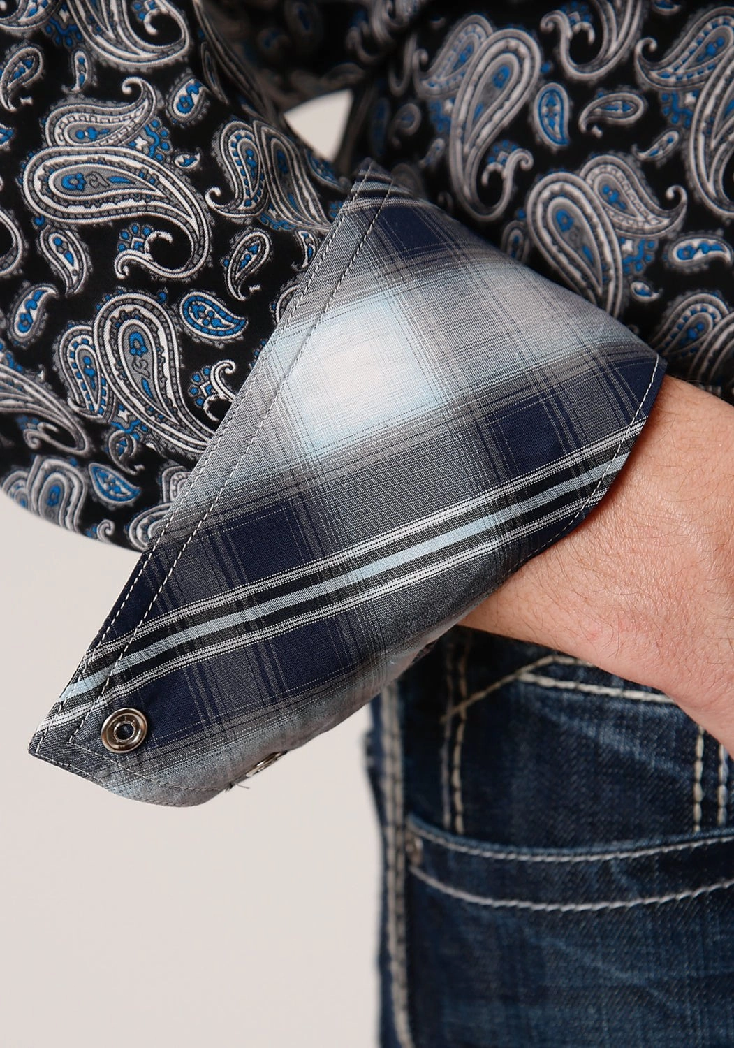 Regular Fit tailored look Roper Mens Black 100% Cotton Starry Night Paisley L/S Shirt