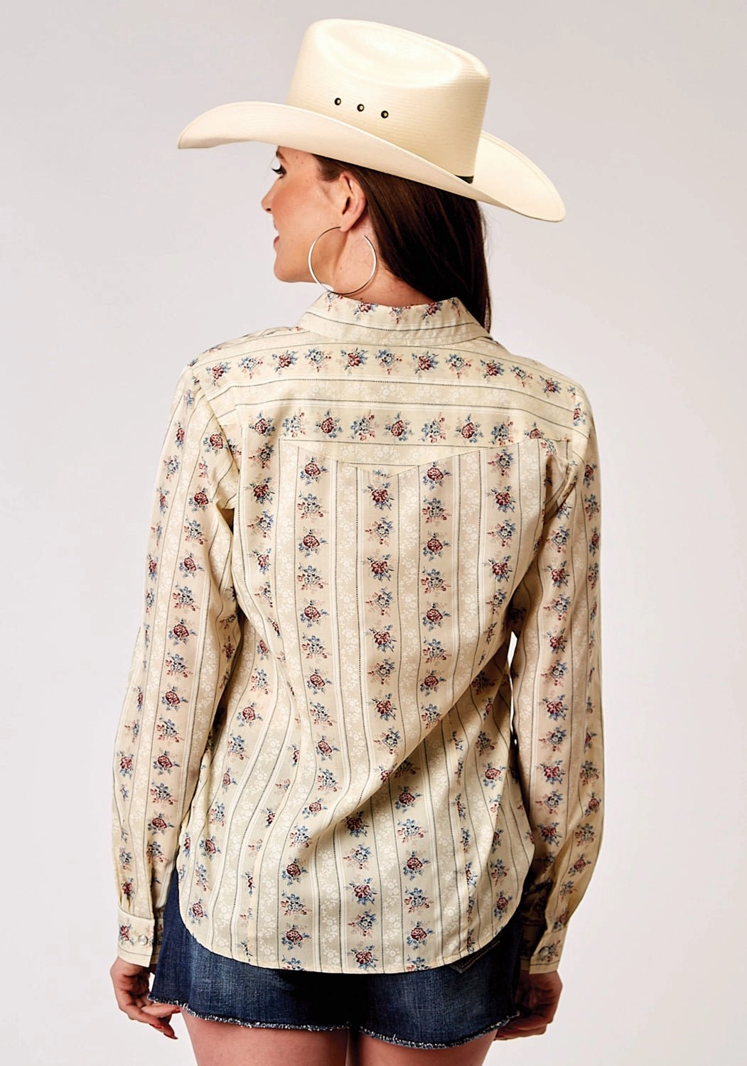 On-The-Go Style Reinforced Shoulders Roper Womens 1963 Floral Stripe Yellow Cotton Blend L/S Shirt