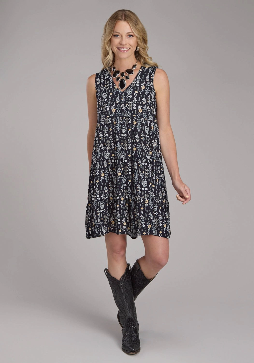 Roper Womens 2422 Vintage Floral Print Black 100% Rayon S/L Dress Transitional Style Style Base