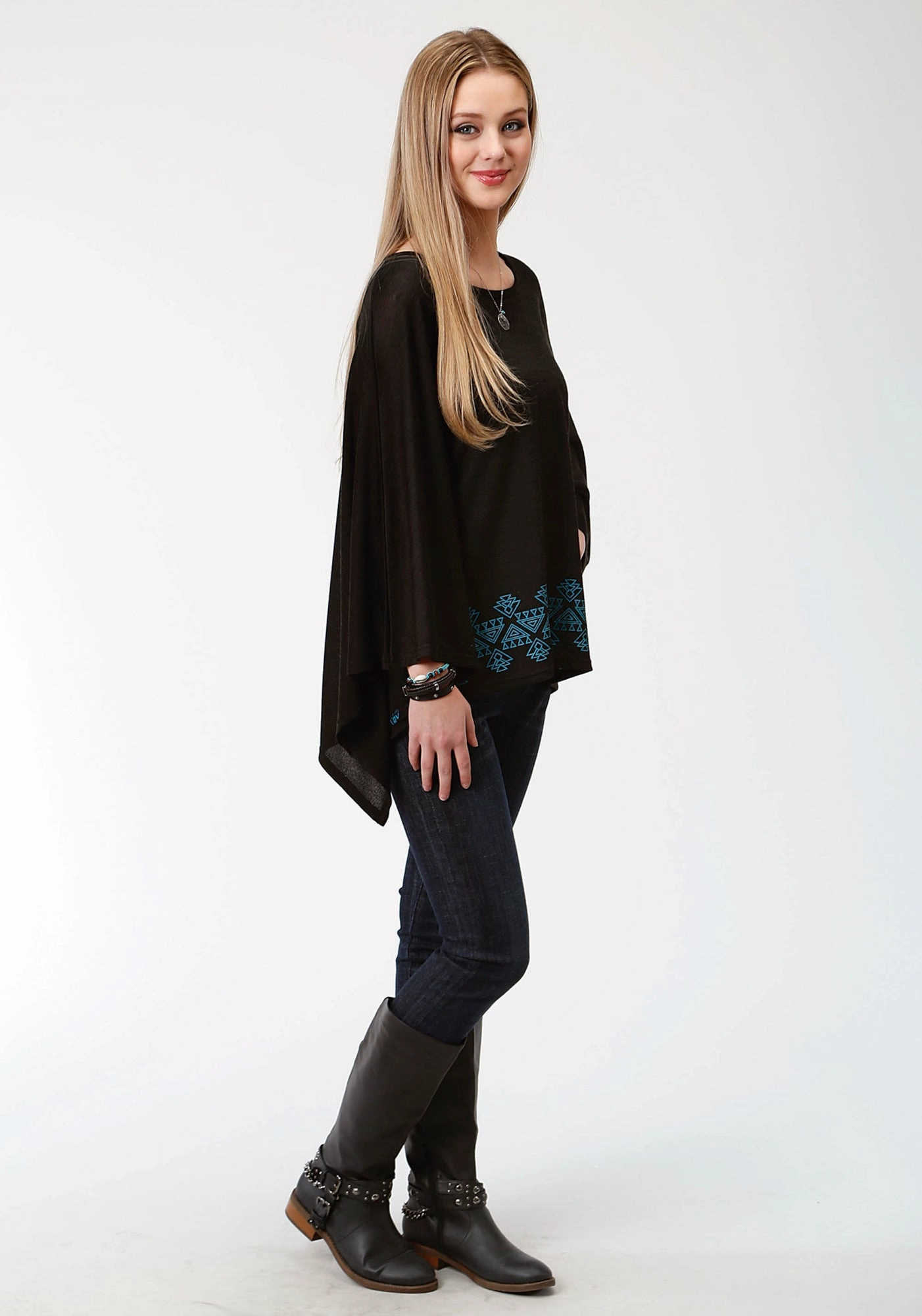 Roper Womens Black/Blue Polyester Hankerchief Sweater Seamless Stitching Light Reflectivity Trim