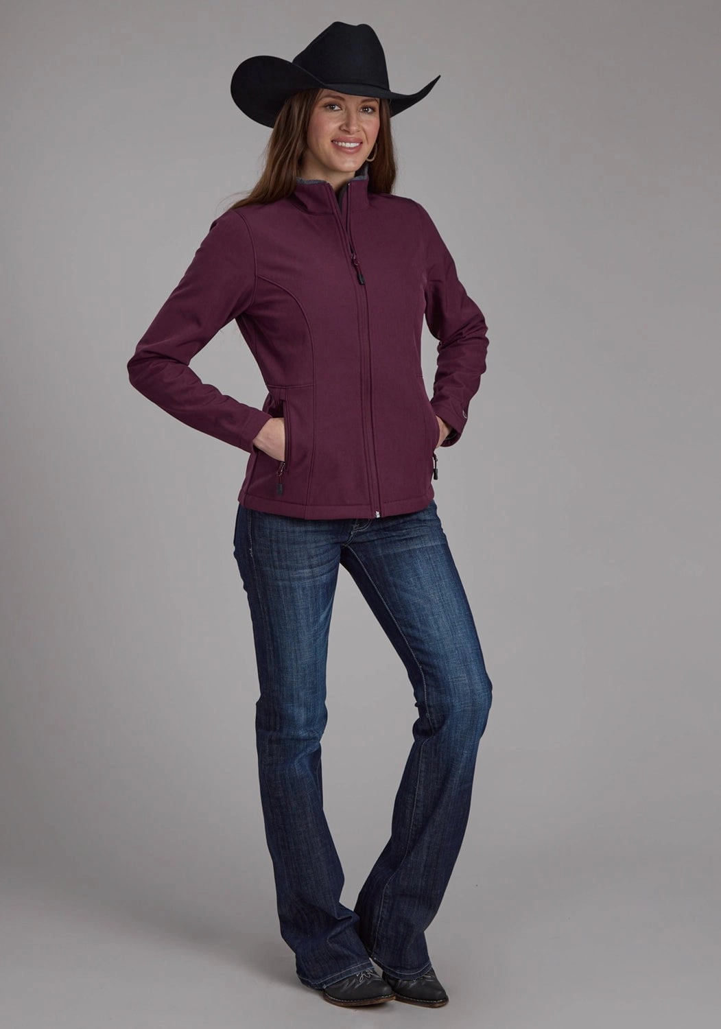 Roper Womens Bonded Fleece Wine Poly/Spandex Softshell Jacket Foldable Design Multi Directional Stretch