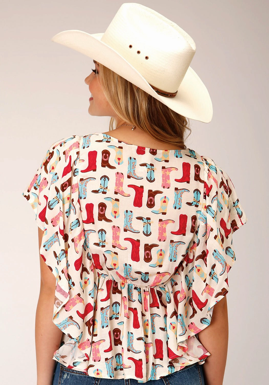 Rooftop Bar Gender Neutral Roper Womens Boot Print Multi-Color 100% Rayon S/S Blouse