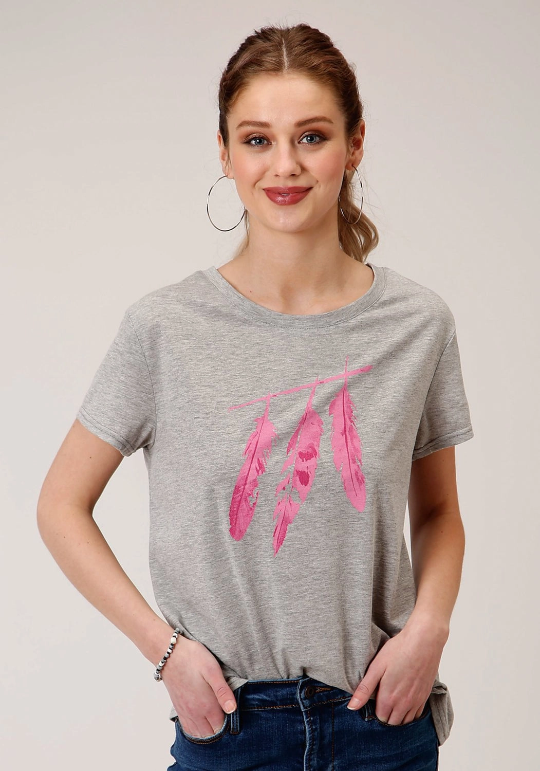 High Density Weave Smooth Stitch Pattern Roper Womens Grey Poly/Rayon Pink Feathers S/S T-Shirt