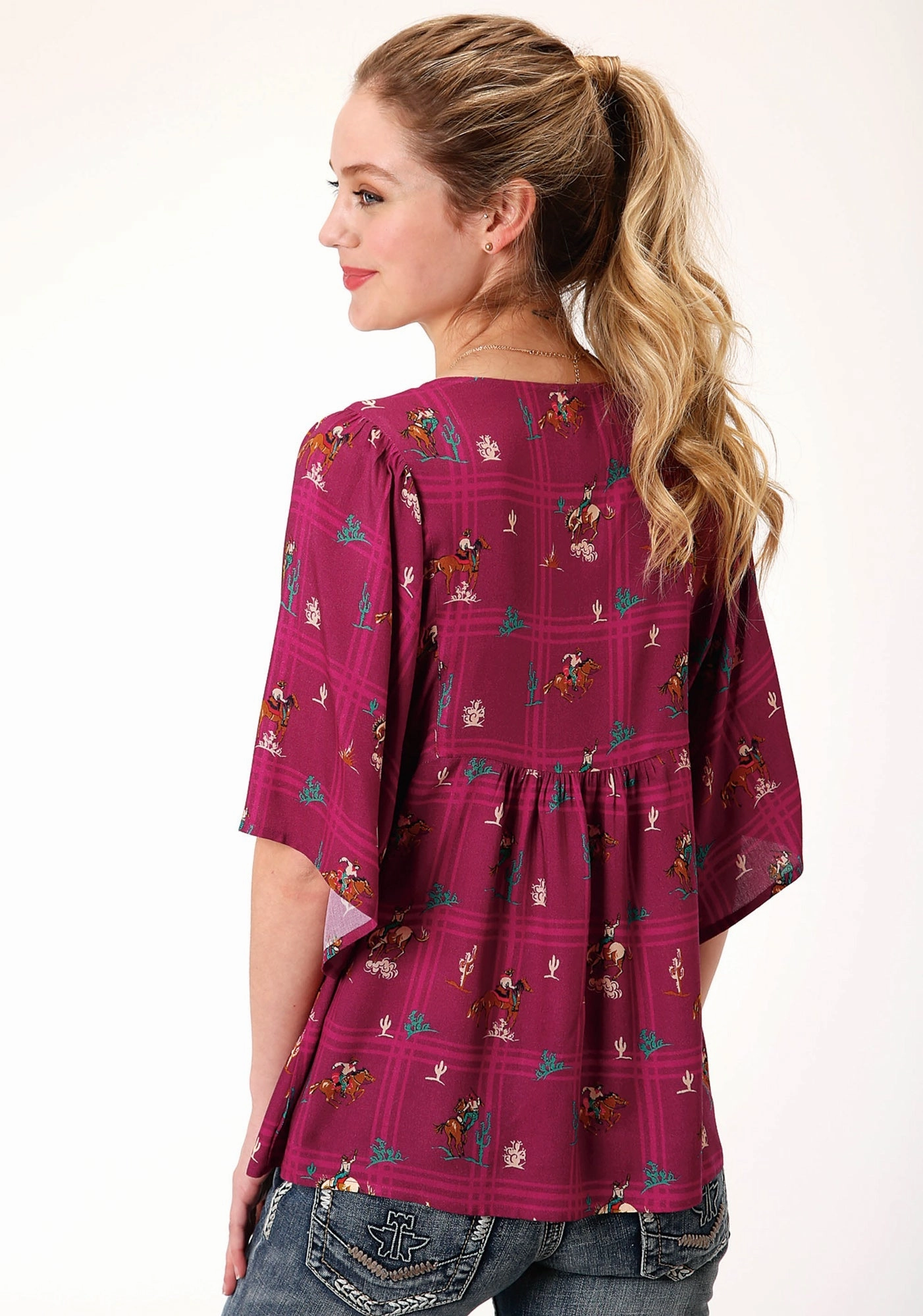 Designer Touch Roper Womens Red Rayon/Nylon Retro Cowboys S/S Blouse