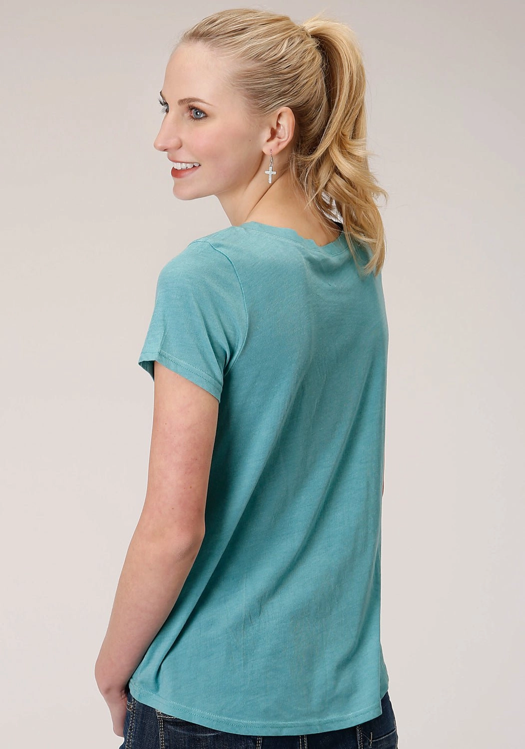 Sustainable Manufacturing Process Pocket Detailing Roper Womens Teal Poly/Rayon Roam Free S/S Buffalo T-Shirt
