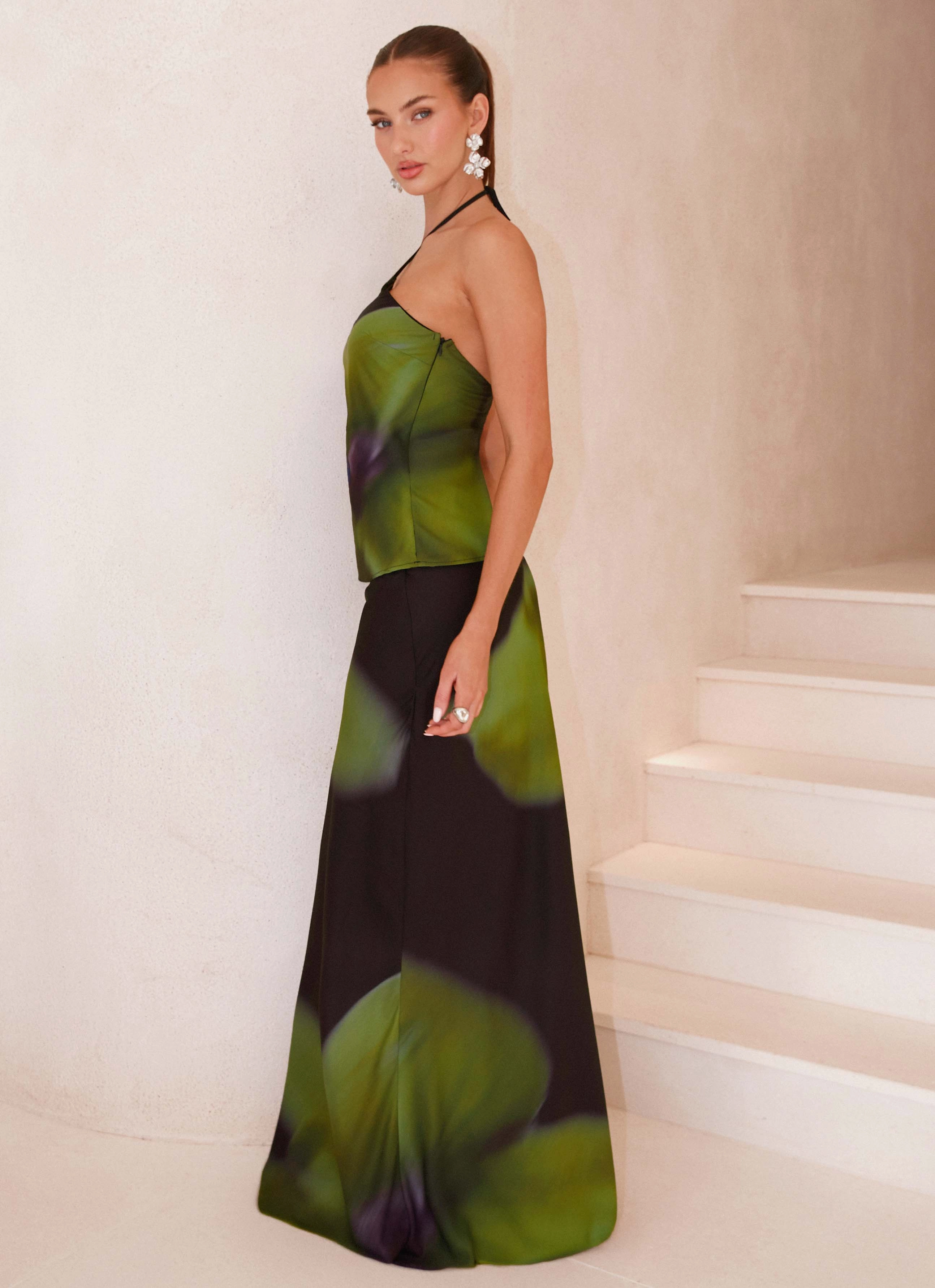 Elasticized Cuff Creative Look Rosetta Maxi Skirt - Lime Flower