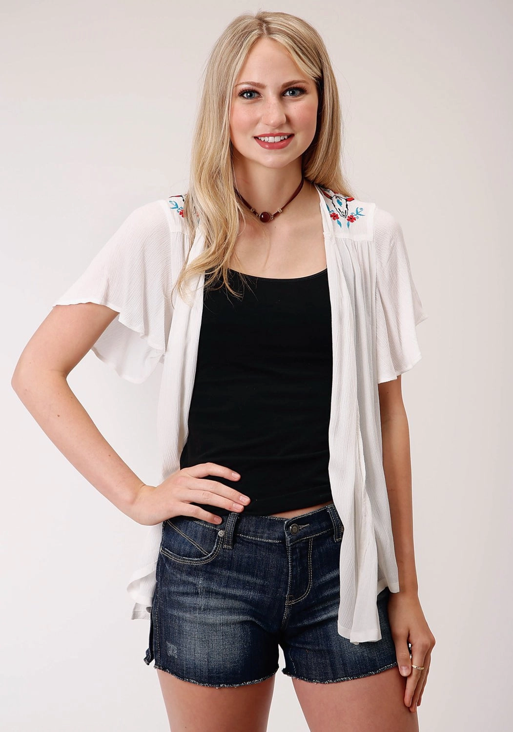 Seasonal Comfort Flexible Design Roper Womens Ivory Rayon/Nylon Crepe Cardigan S/S Blouse