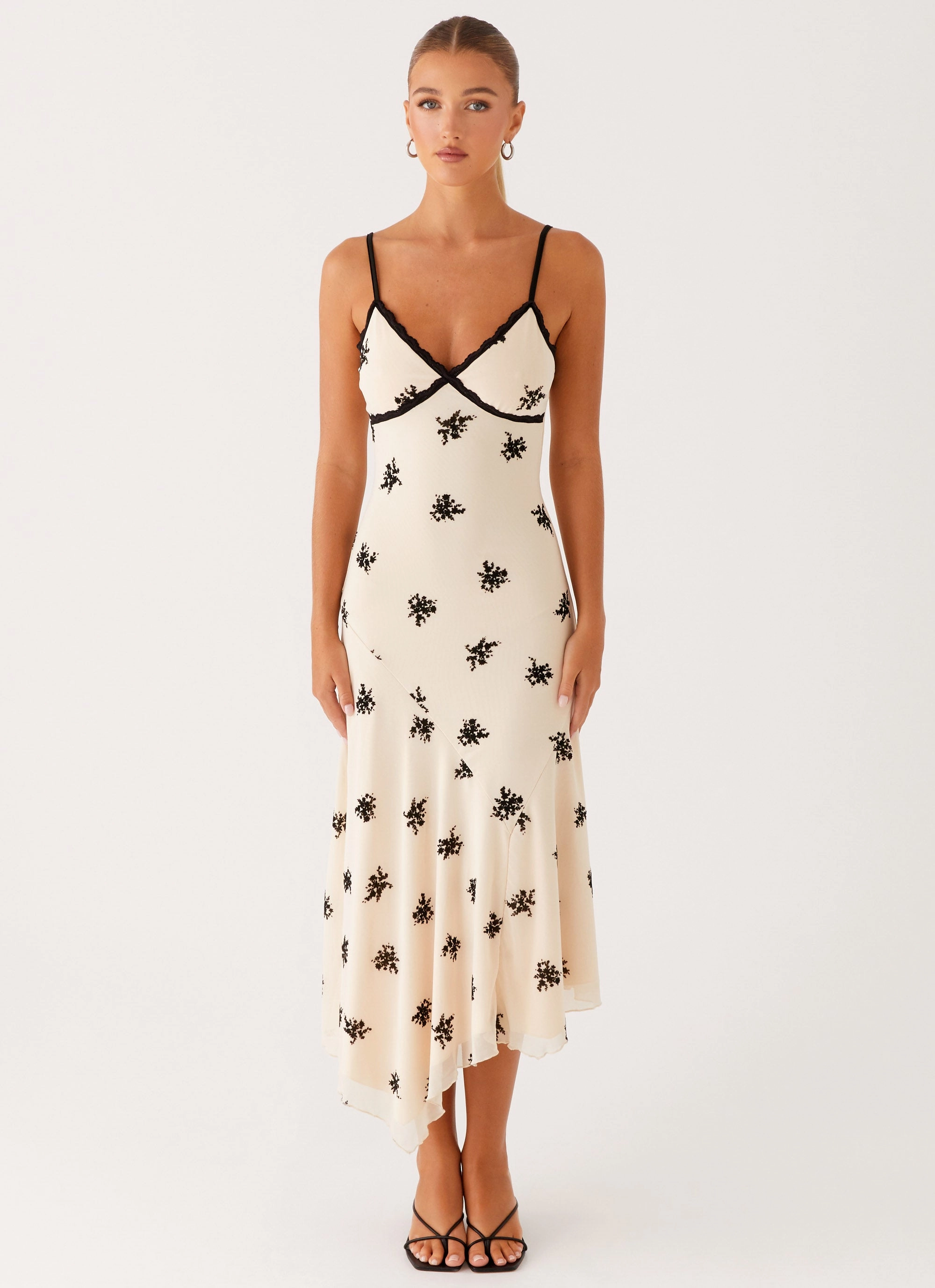 Amelia Midi Dress - Nude Quilted Pattern Seasonal Jacket