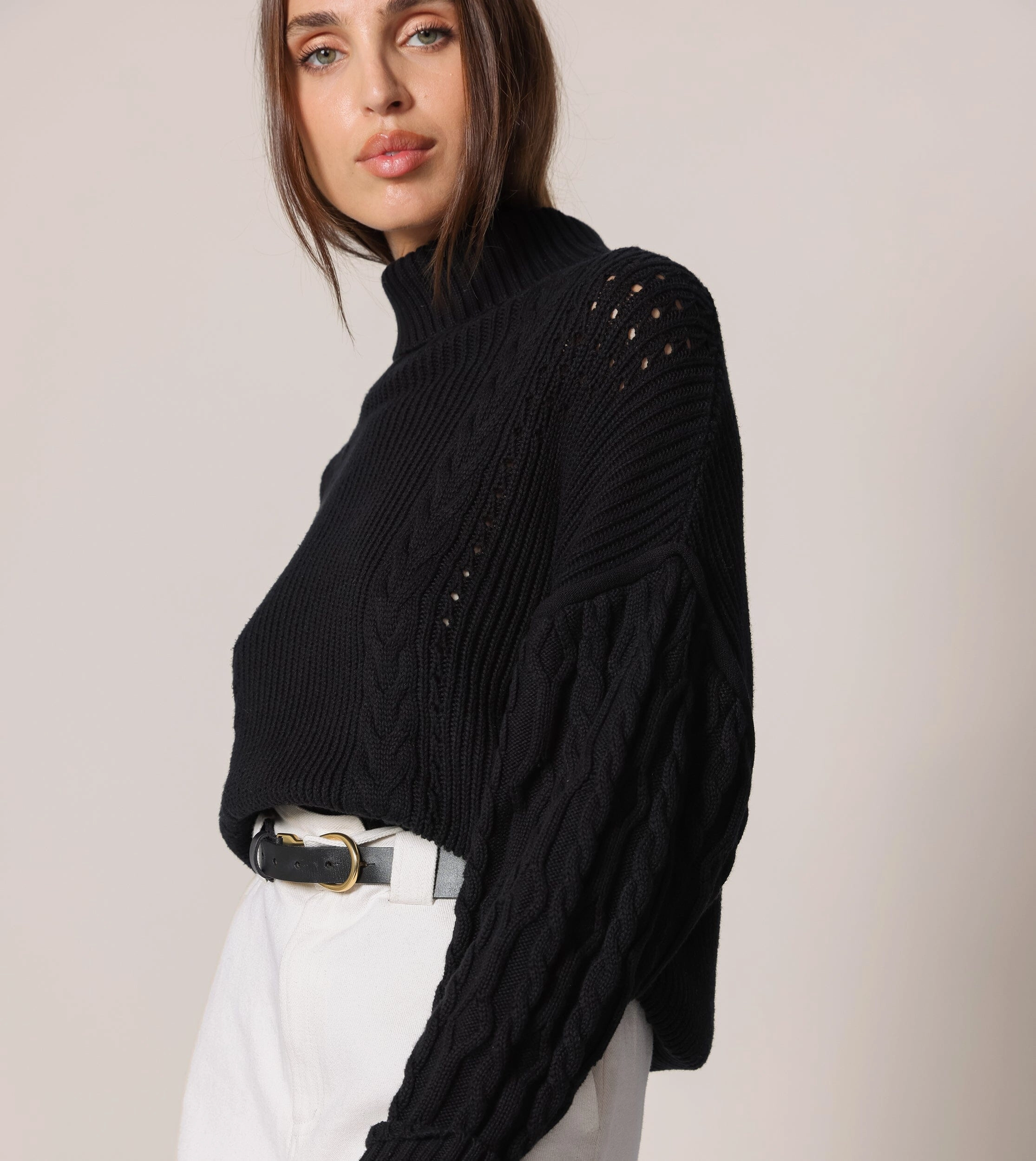 QuickRelease Closures Serah Sweater | Black