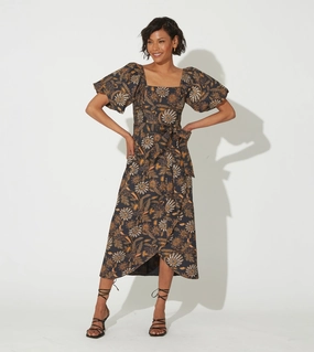 Travel piece Seraphina Midi Dress | Magnolia