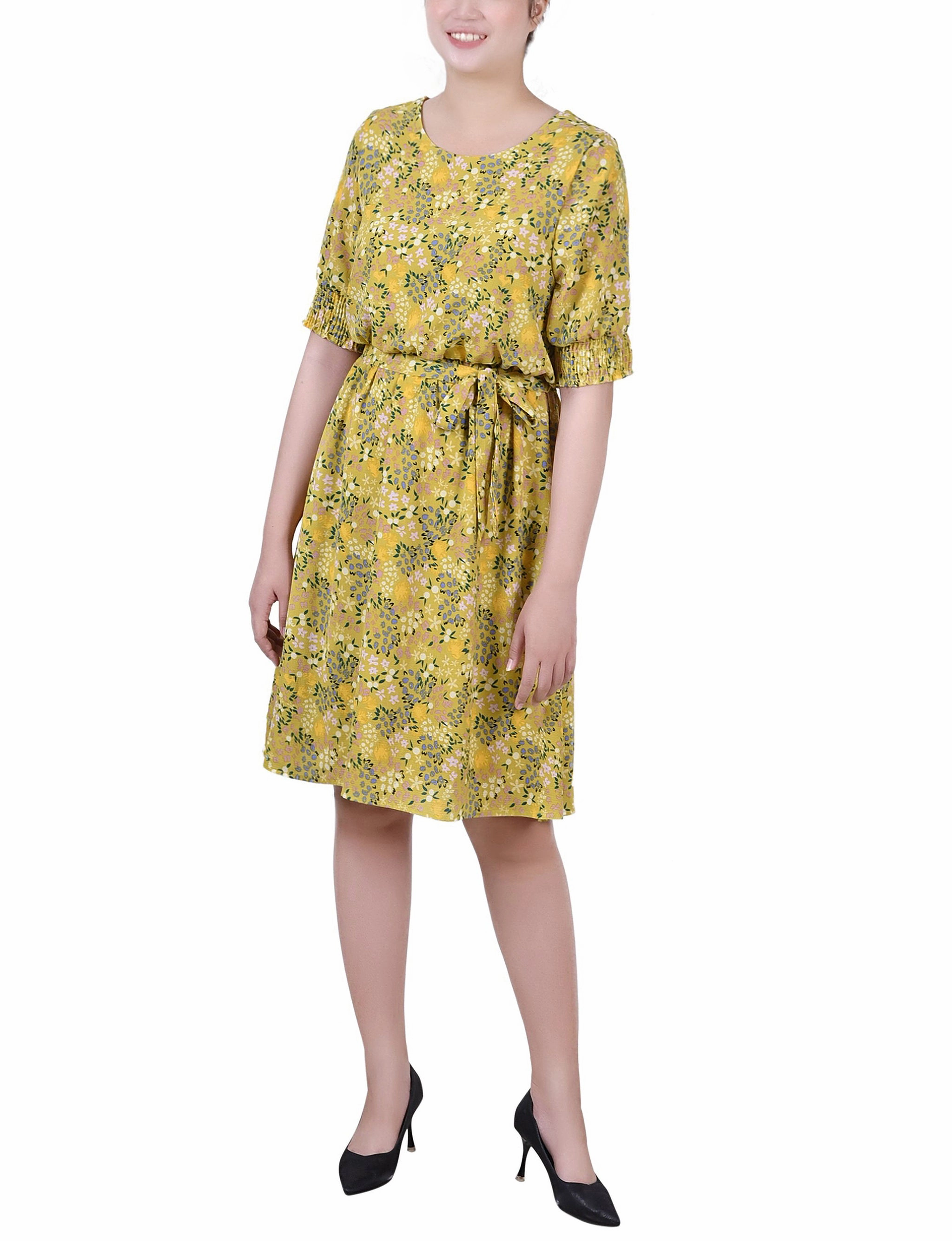 Refined Vibe DeepPocketStyle Short Sleeve Pebble Crepe Dress