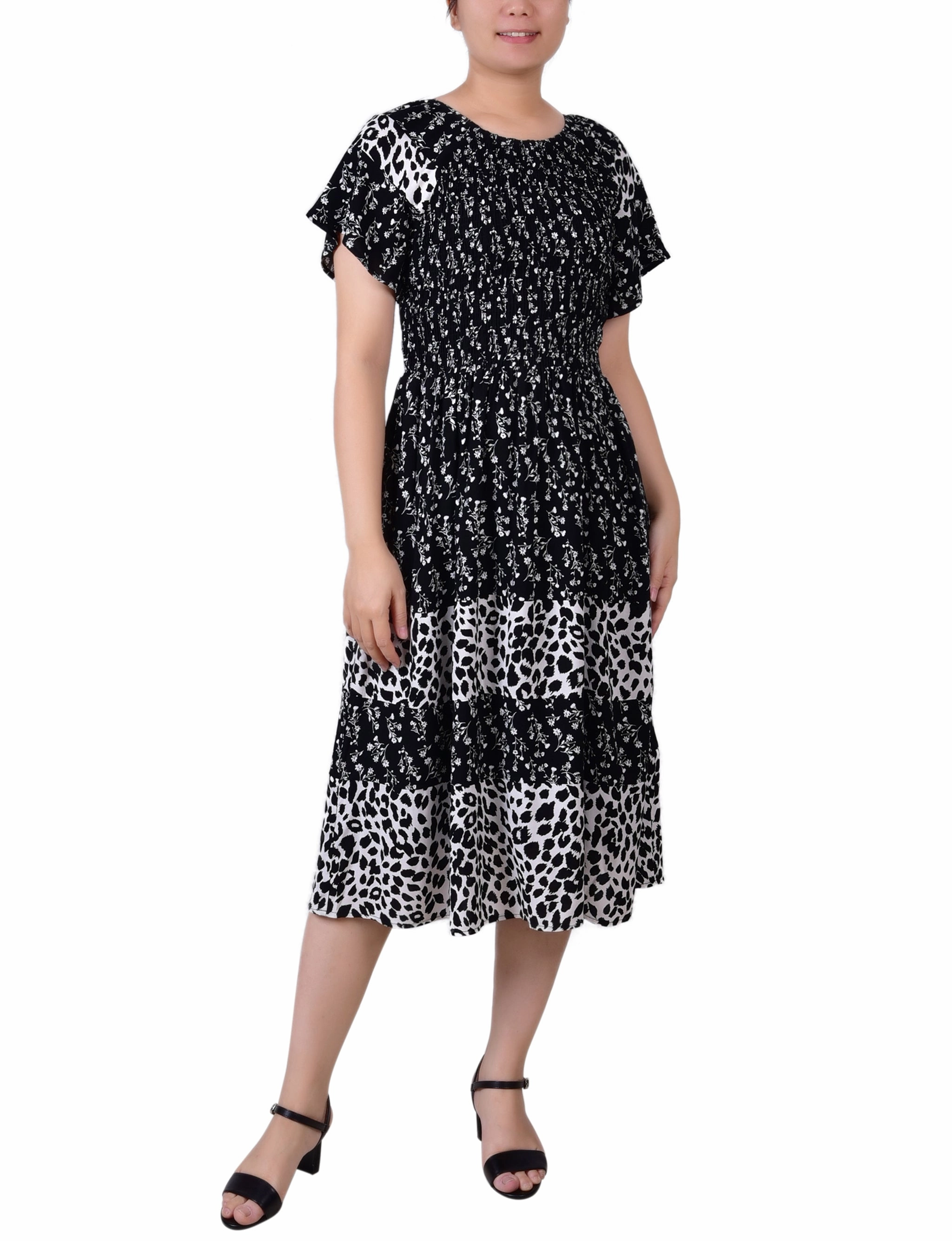 Short Sleeve Smocked Combo Print Dress Structured-Shape Trendy Wear