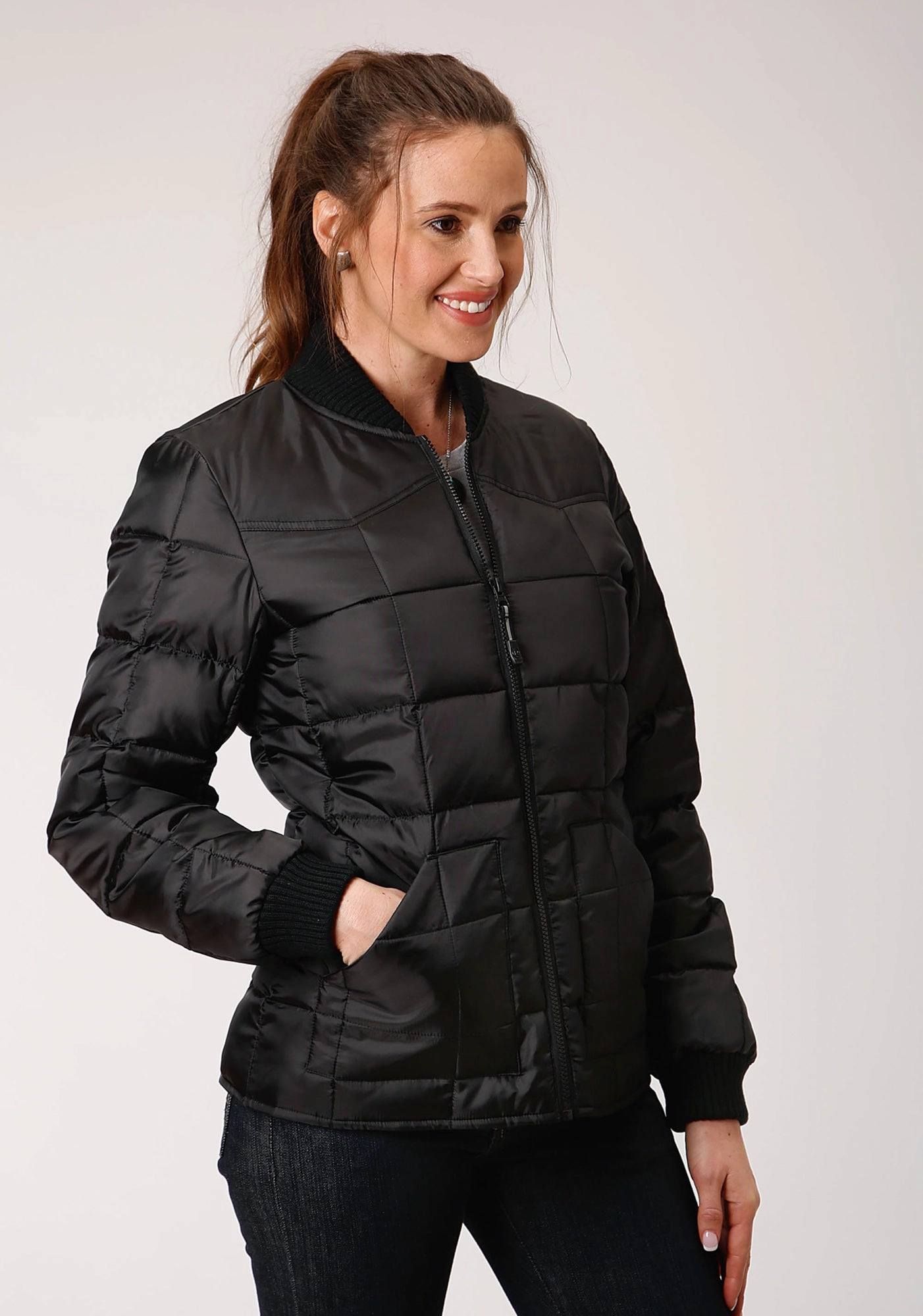 Roper Womens Black Polyester Insulated Price Point Jacket Durable Color Retention ContouredShoulderFit