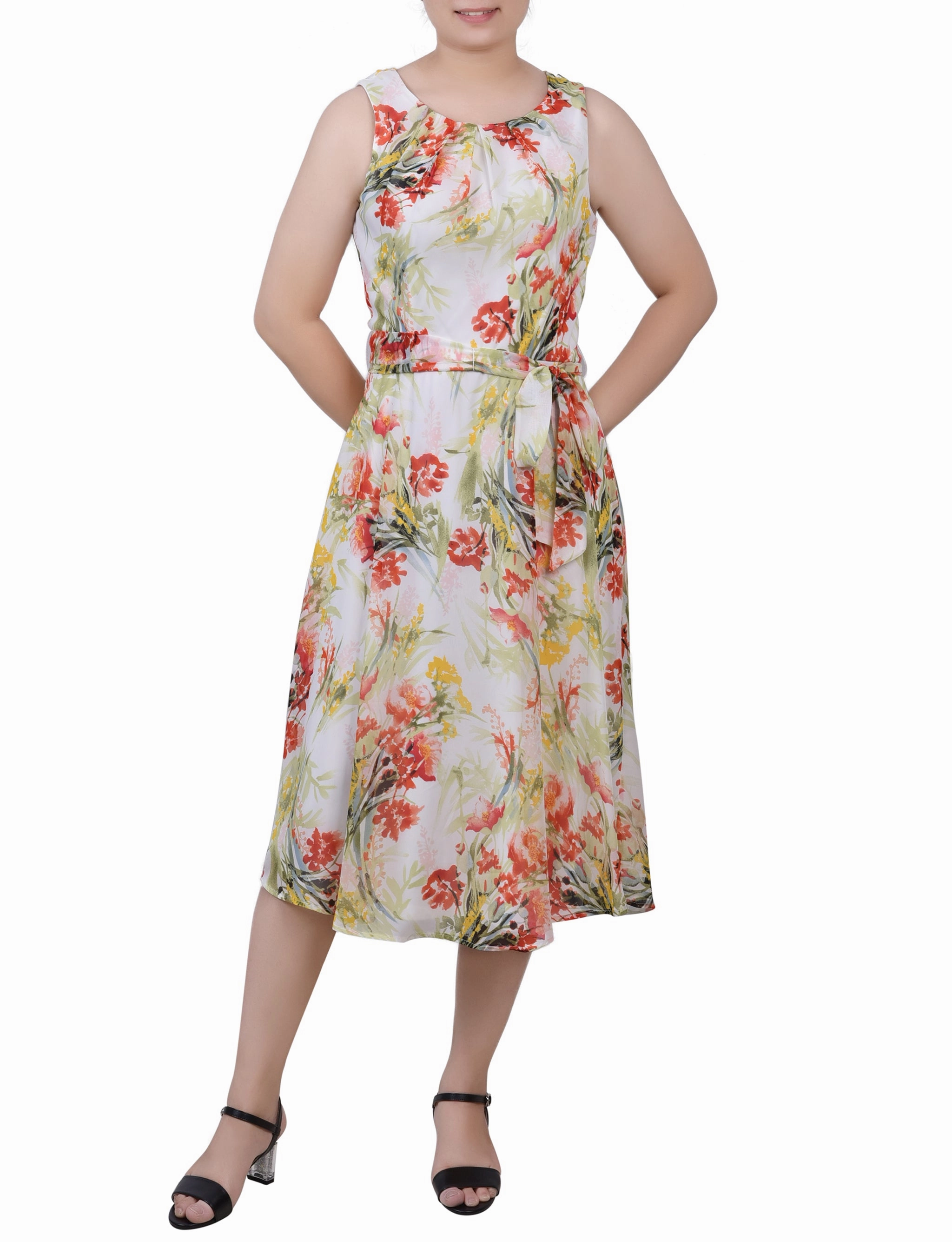 Sleeveless Chiffon Belted Dress Smooth Surface