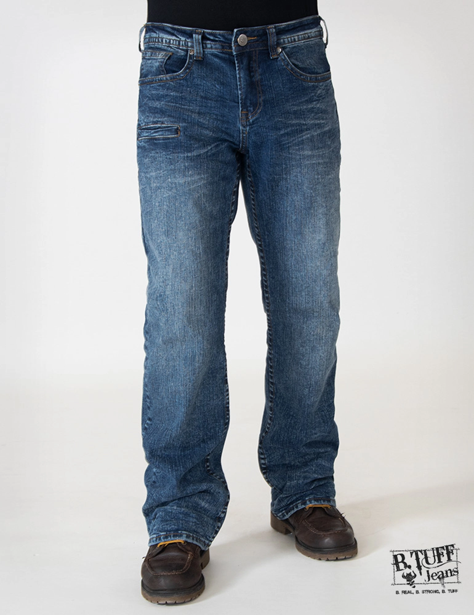 Minimal Outfit Mens Light Wash Cotton Blend Jeans B.Cruzn