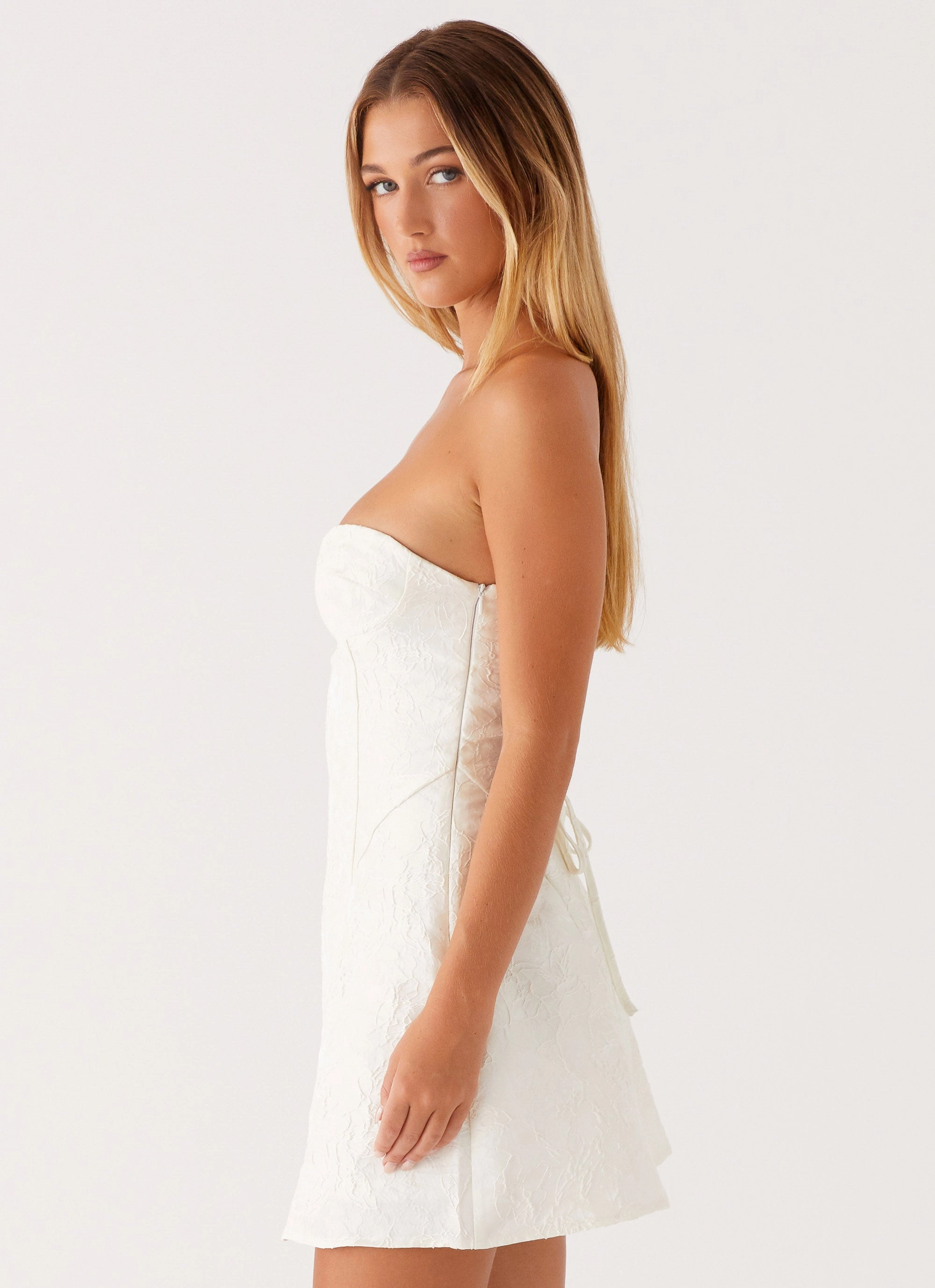 Lightweight Seasonal Style So Stylish Mini Dress - White