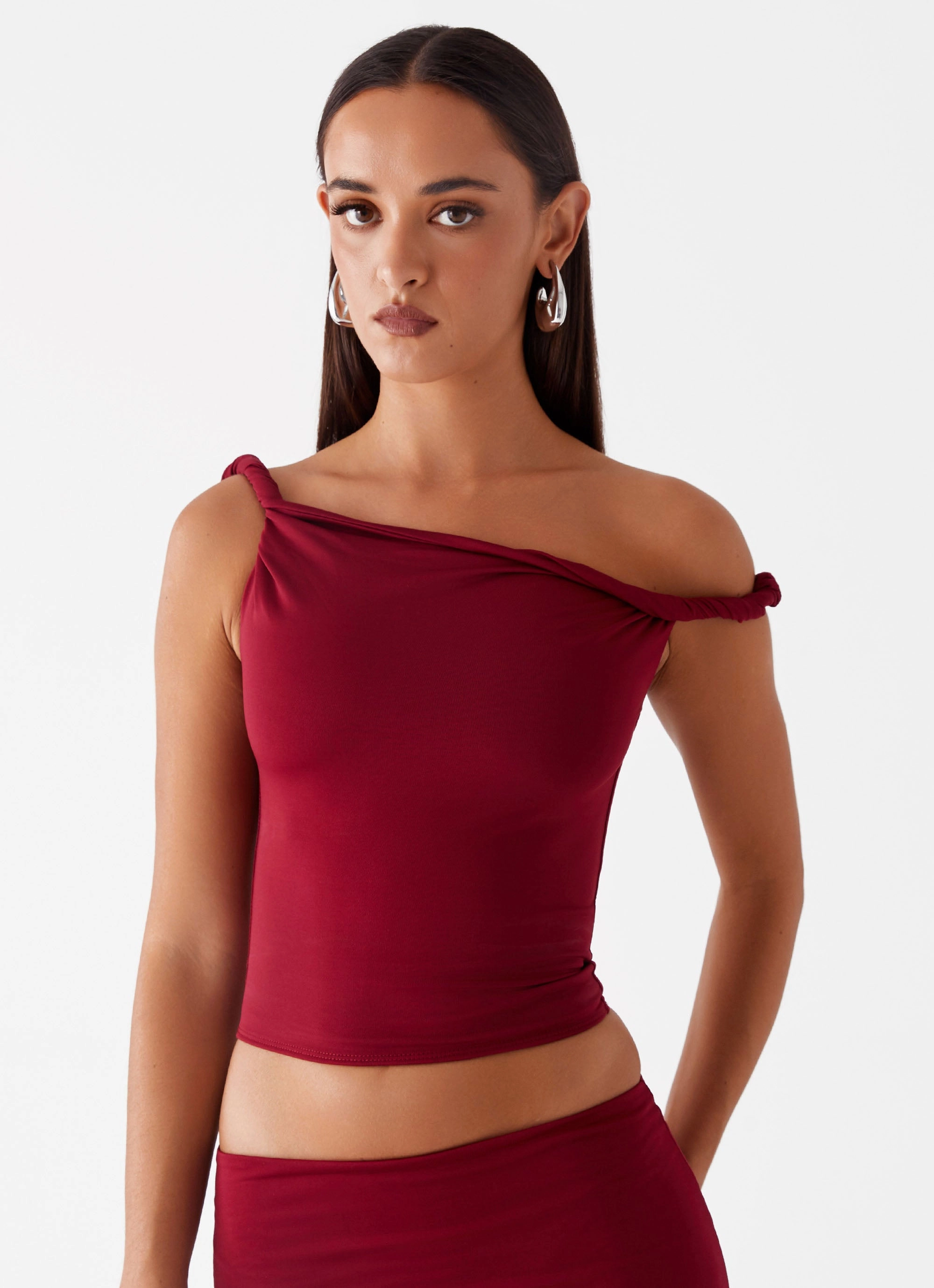 Solace Soul Twist Shoulder Top - Maroon Breezy Flow Diagonal Slit