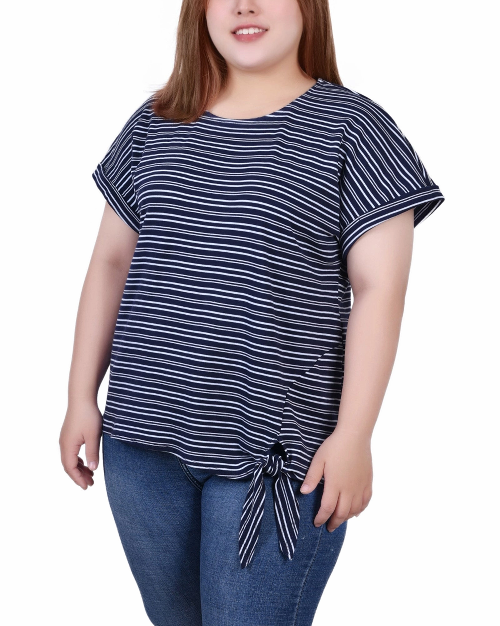 Plus Size Short Sleeve Tie Front Top Glamorous look