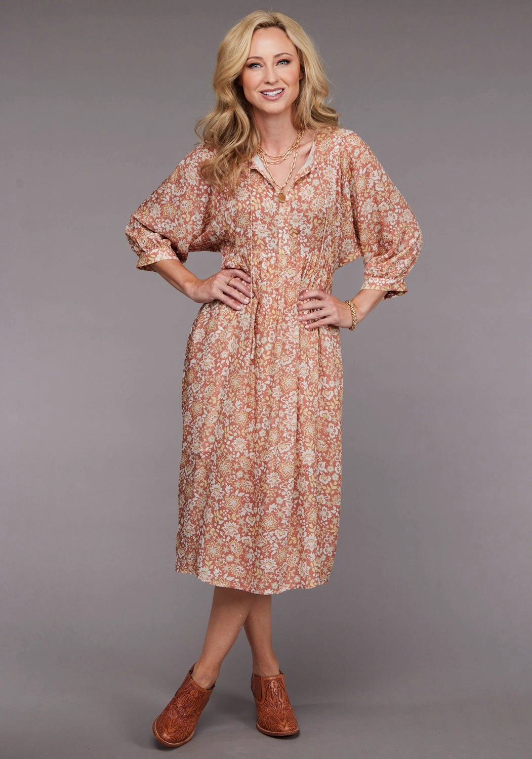 Flexible Layers Stetson Womens 2100 Sunset Floral Pink 100% Rayon L/S Dress