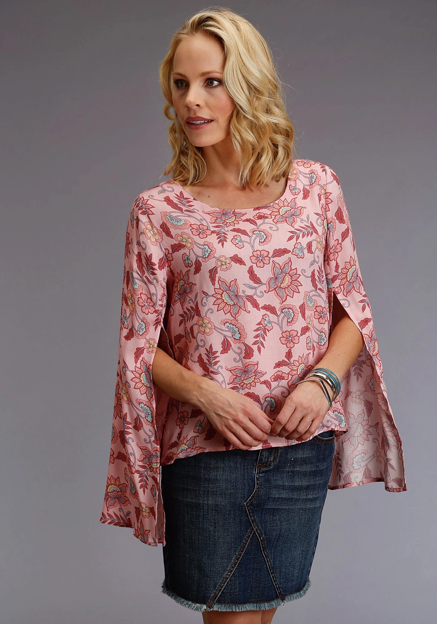 Fitted Shape adult clothing Stetson Womens Wildflower Herringbone Pink 100% Rayon S/S Blouse