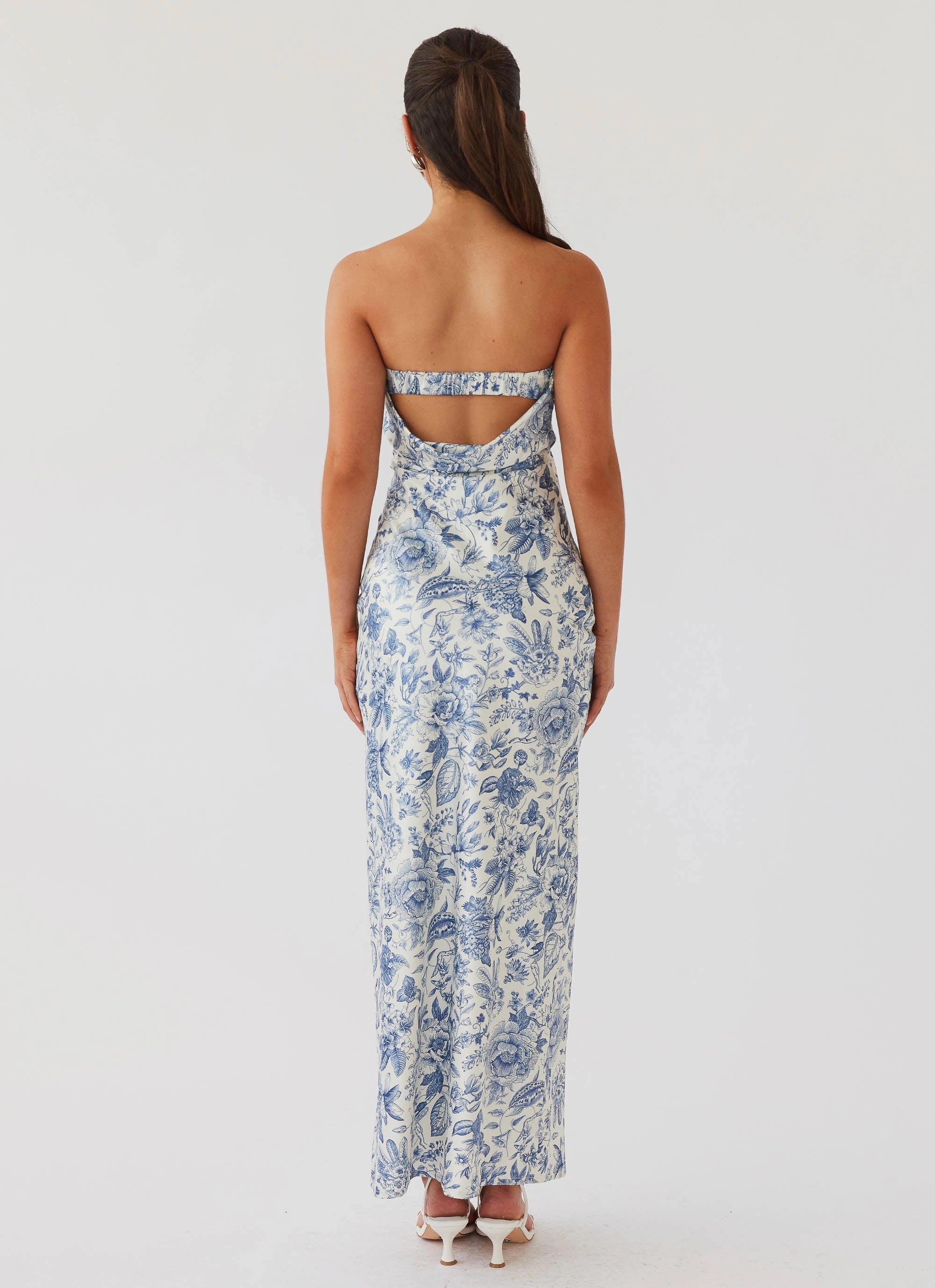 Low Maintenance Summer Outfit Summer Lover Maxi Dress - Blue Paisley