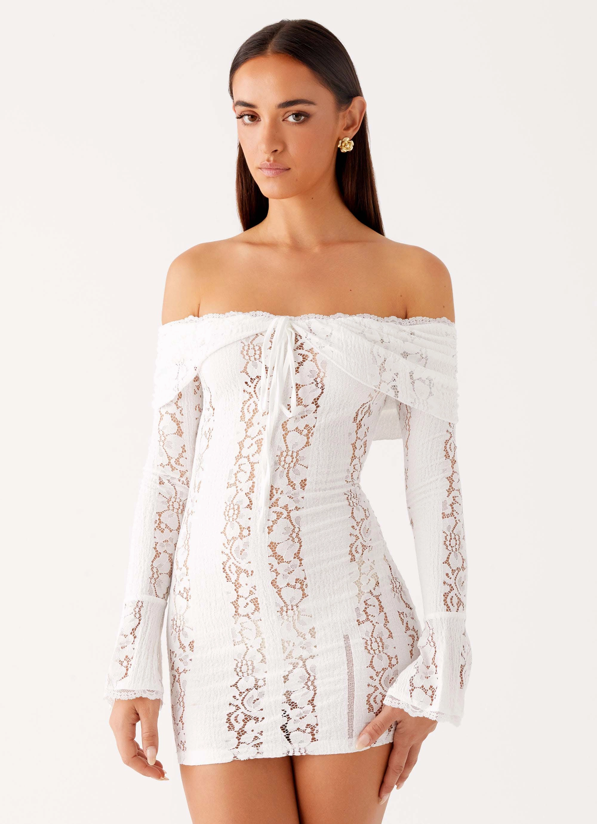 Syvanna Lace Mini Dress - White Neutral Look Light Silhouette