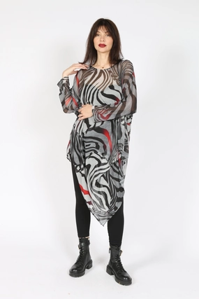 T1T108 sima top summer look