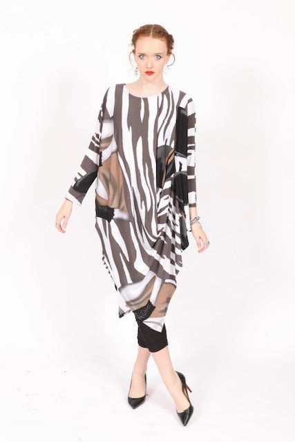 T1T108 Top Ergonomic Shoulder Cut OversizedFit